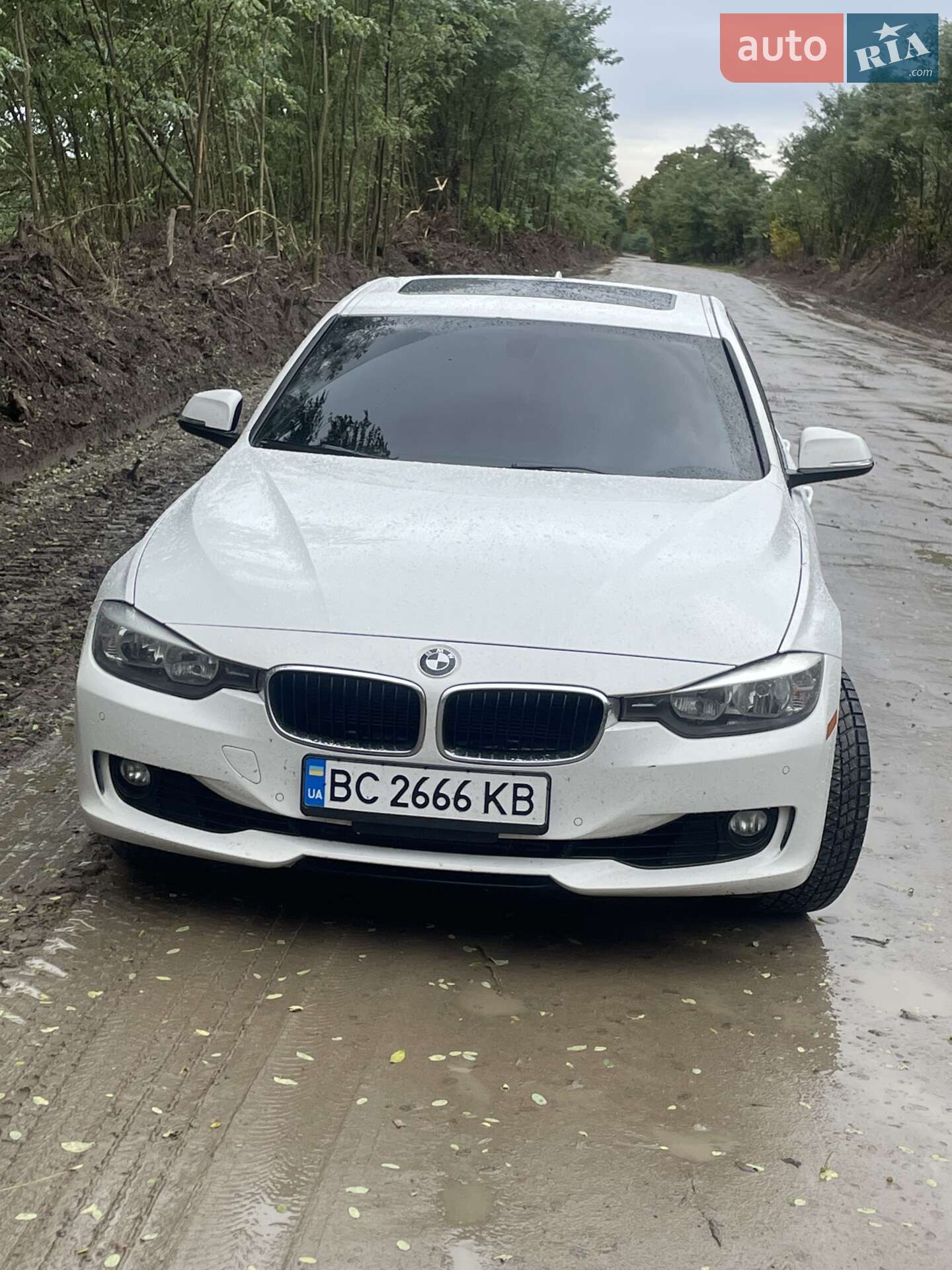 BMW 328I