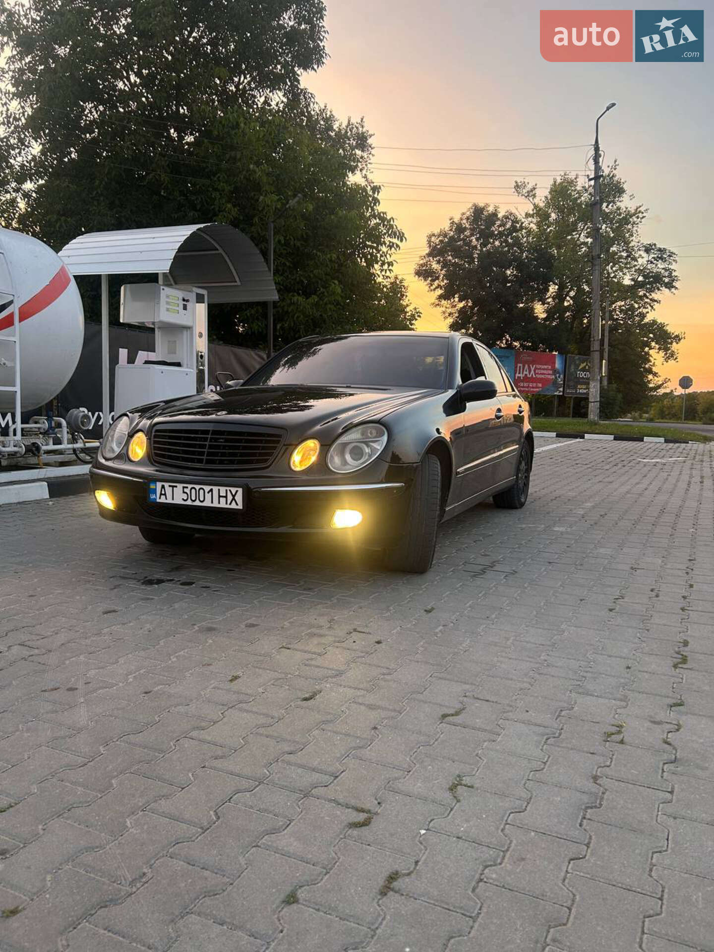 Mercedes-Benz E-Class 2002