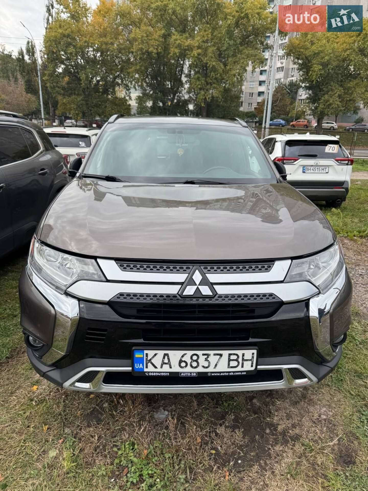 Головне фото звіту автомобіля MITSUBISHI OUTLANDER 2018