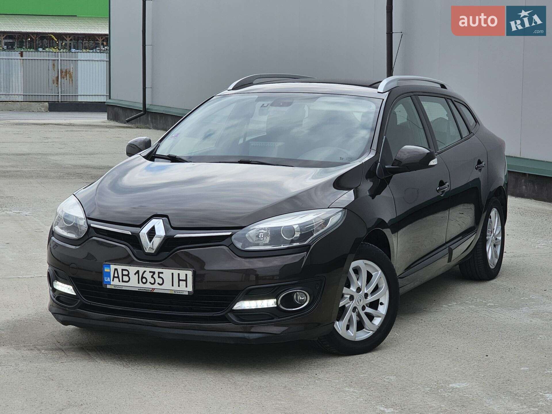 Головне фото звіту автомобіля RENAULT MEGANE 2014