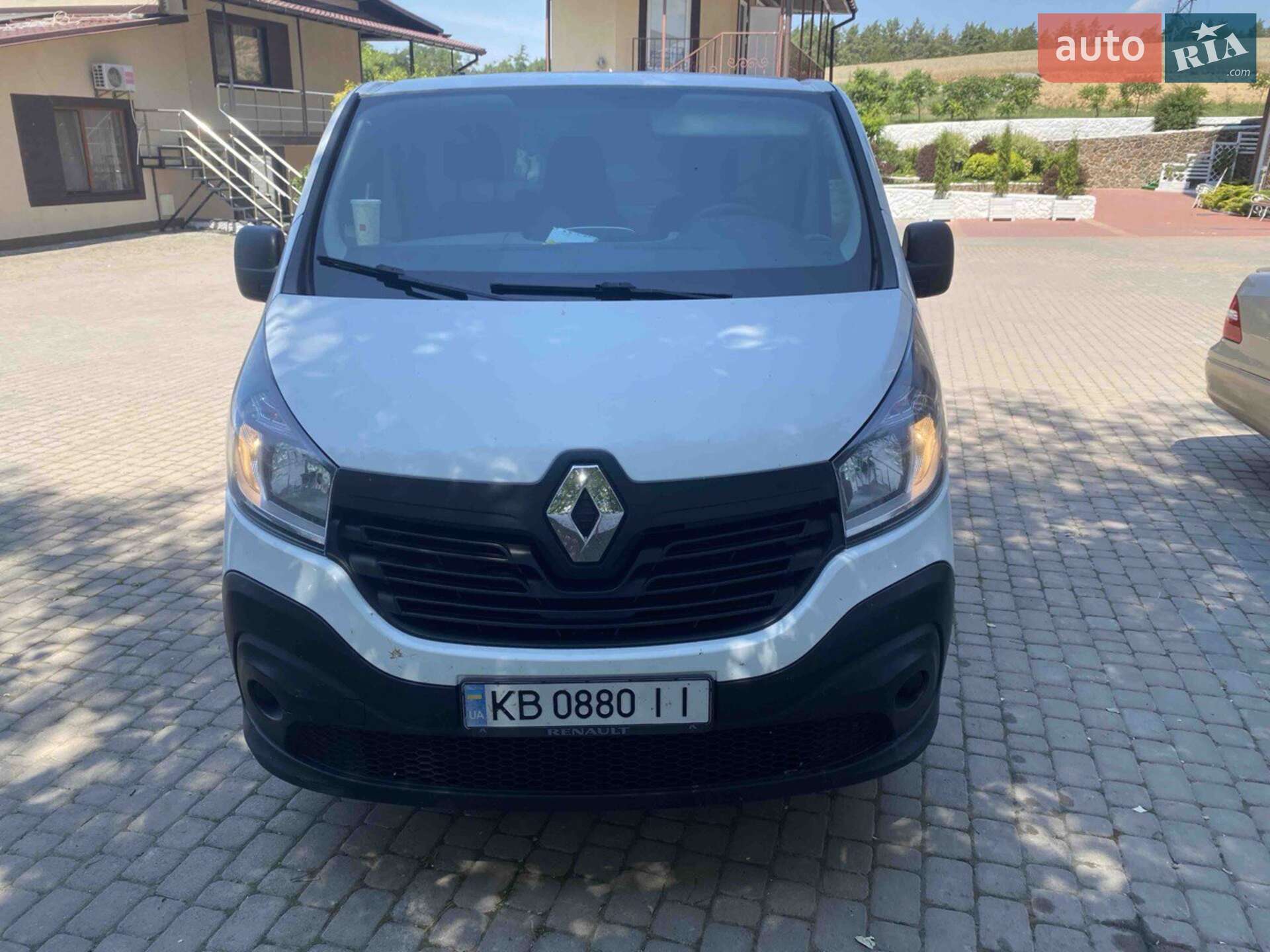 RENAULT TRAFIC 2018