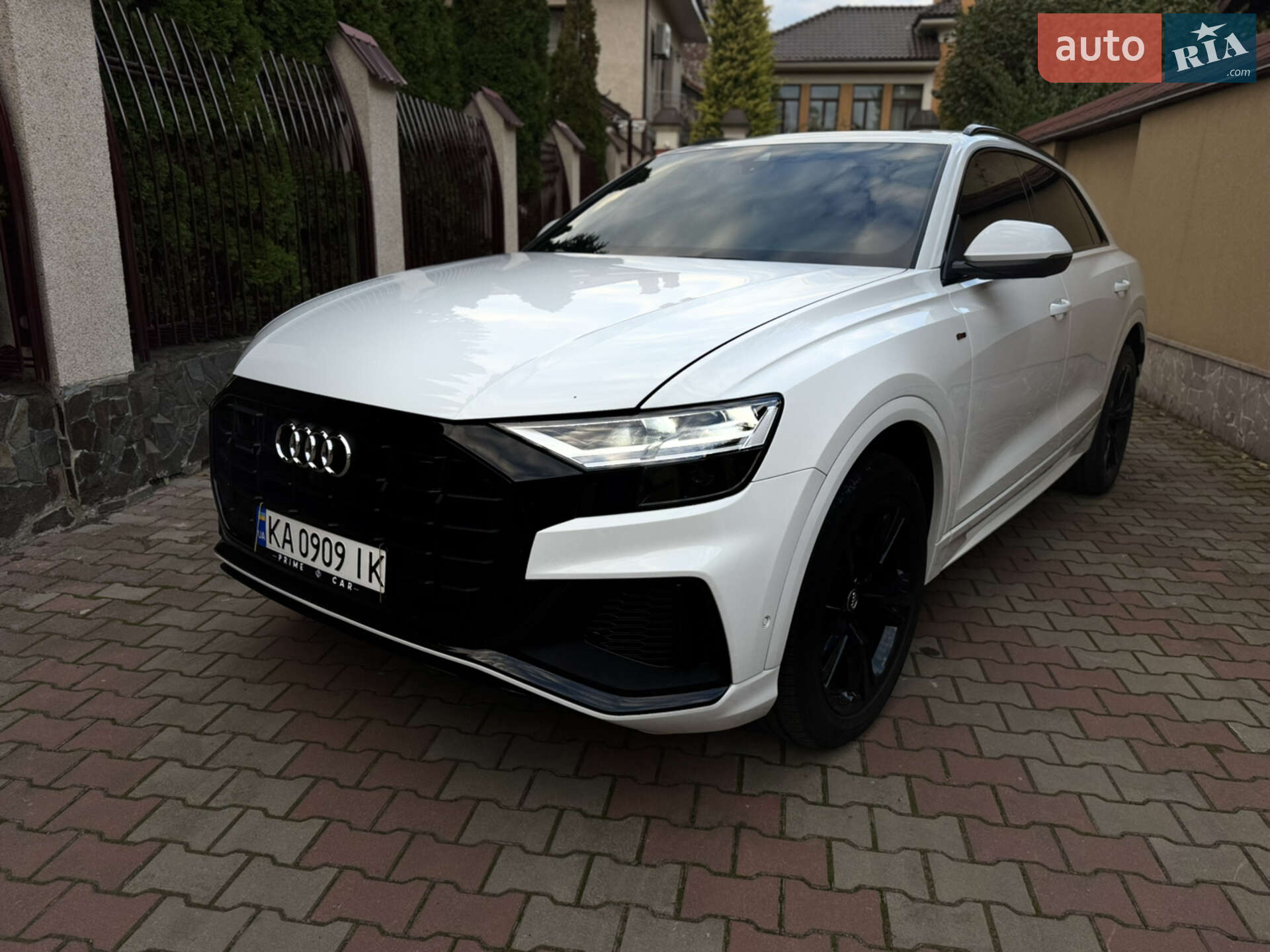 AUDI Q8 2018