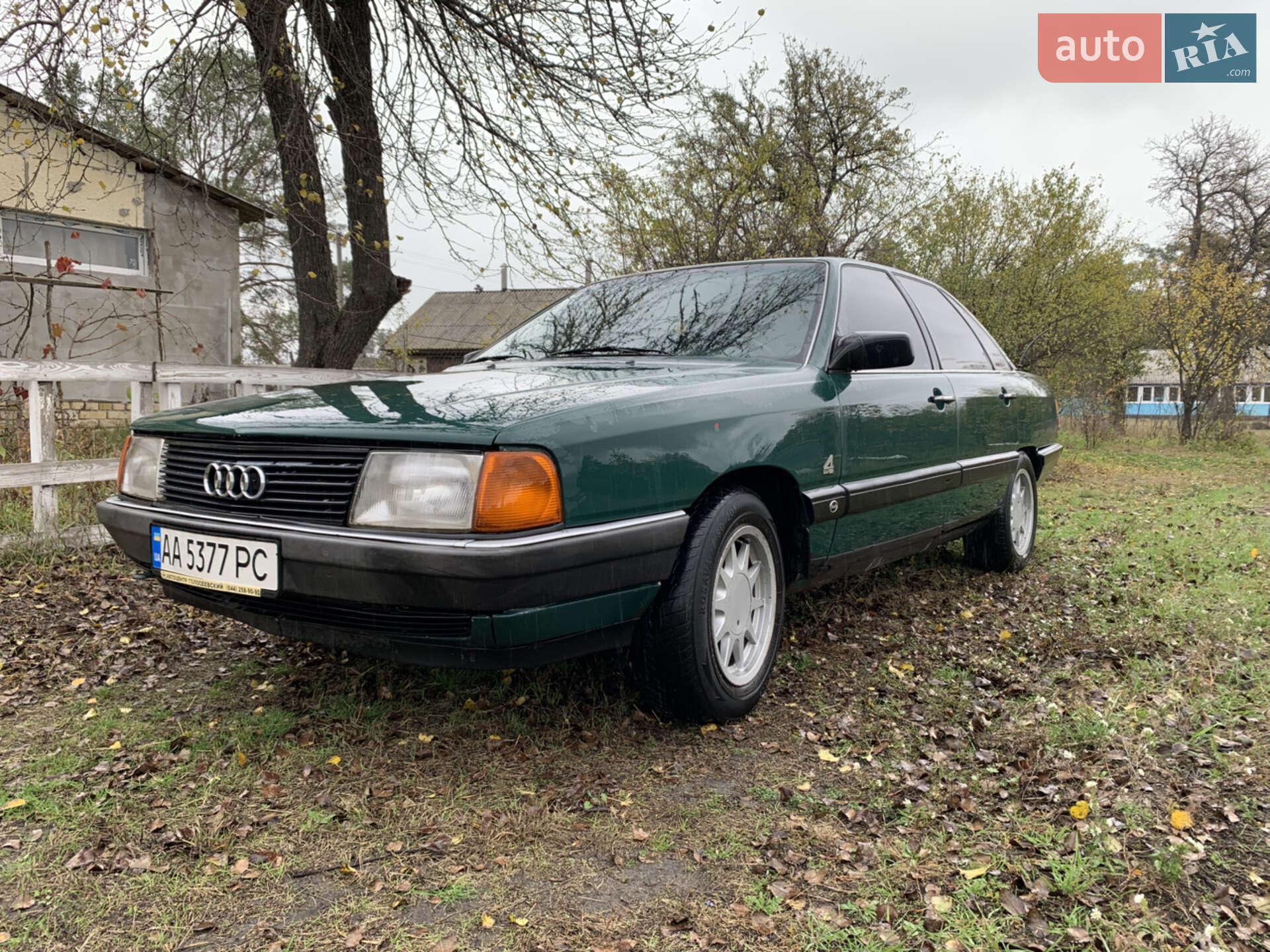 AUDI 100 1988