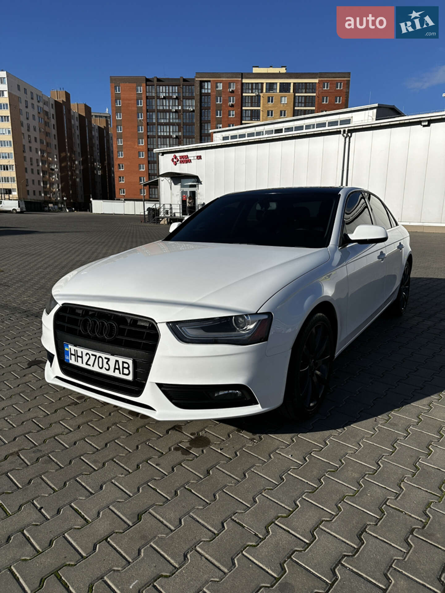 AUDI A4