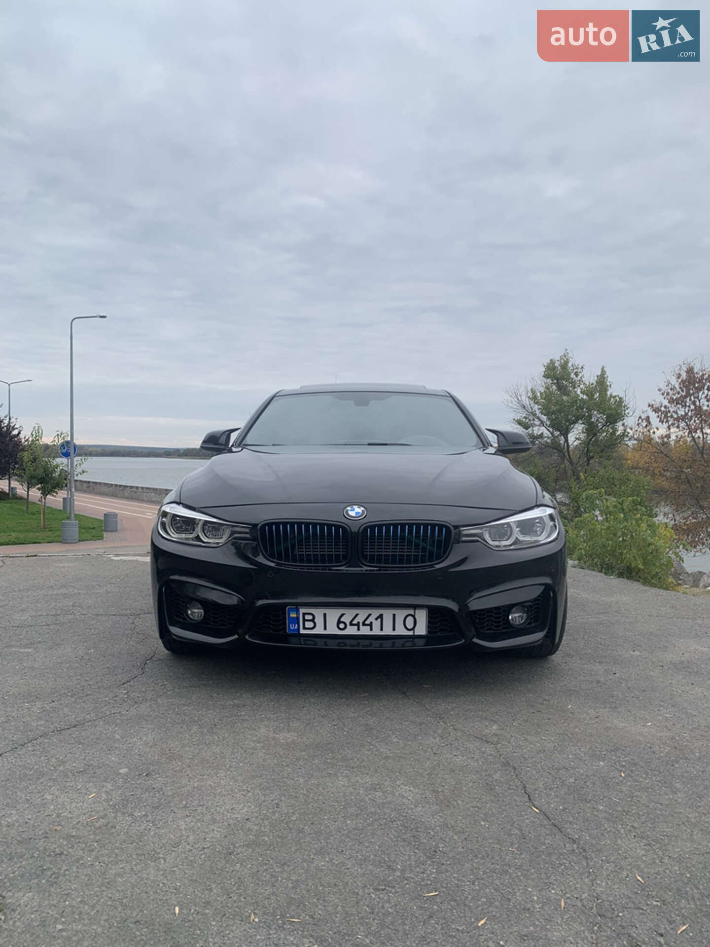 BMW 330Е 2017