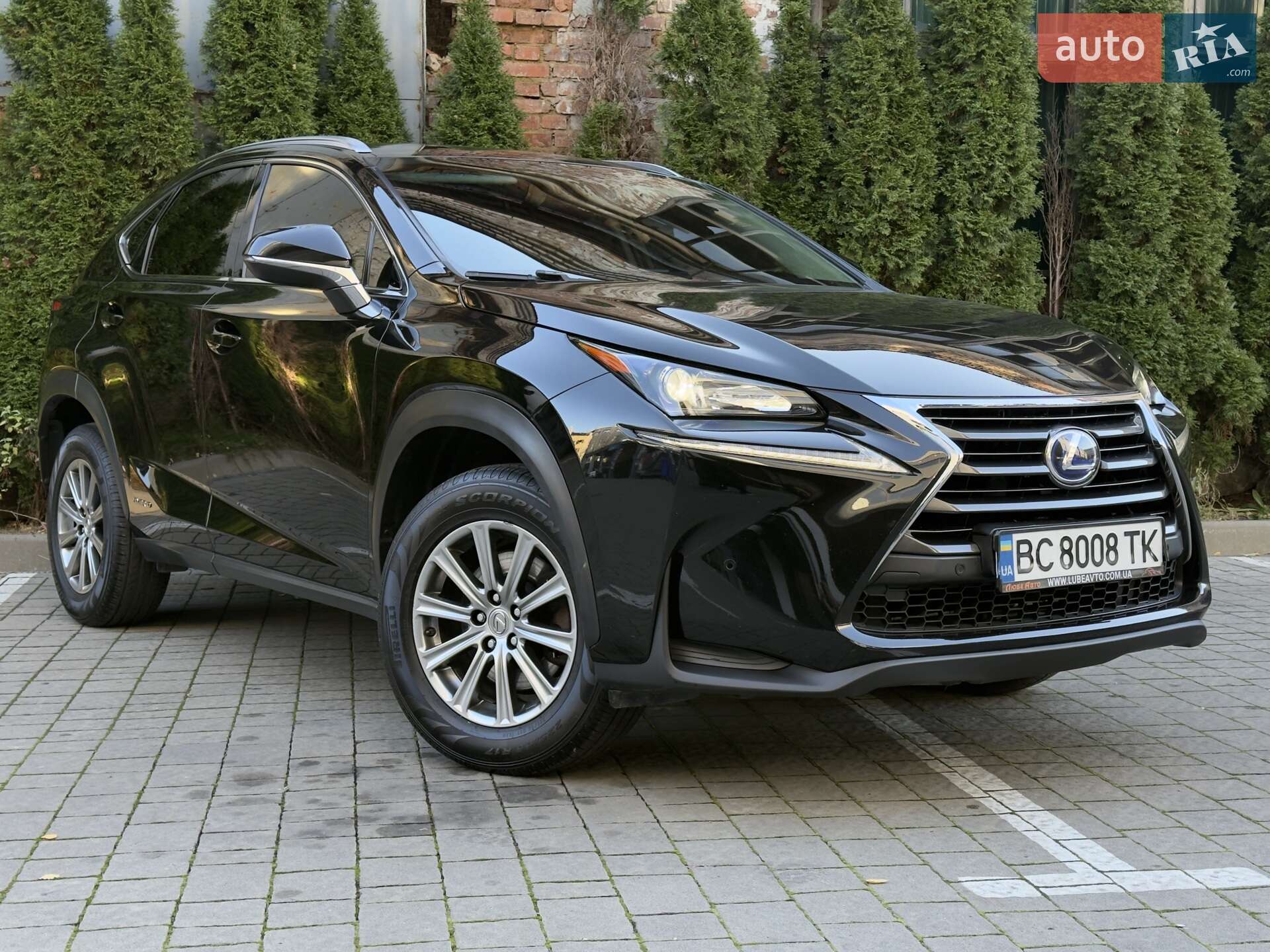 LEXUS NX 300H 2015