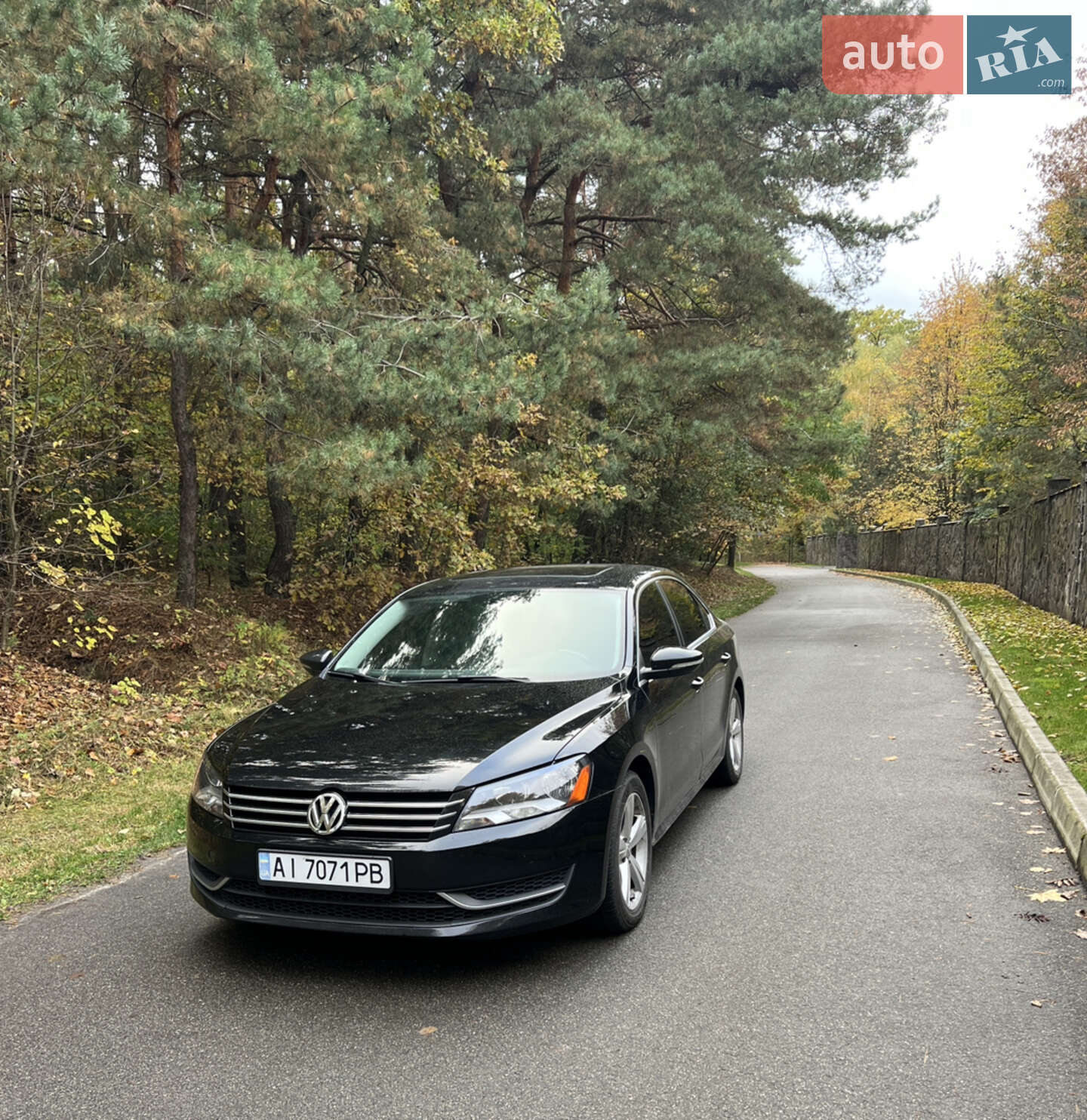 VOLKSWAGEN PASSAT 2011