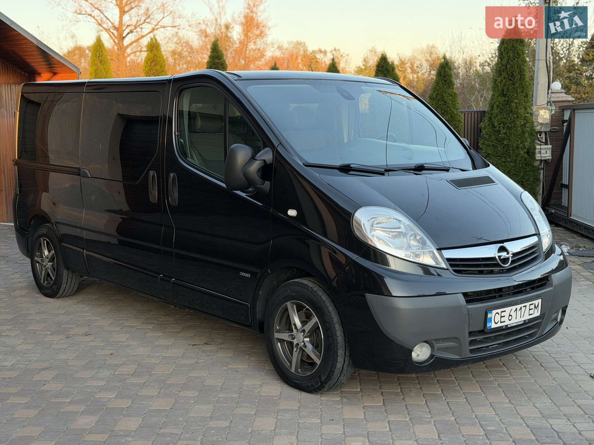 OPEL VIVARO 2013