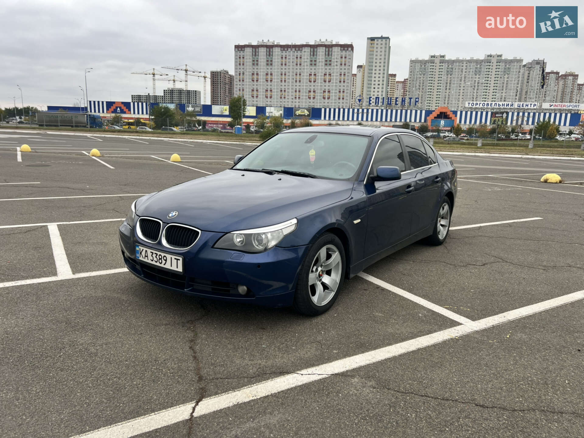 BMW 5 Series 2004
