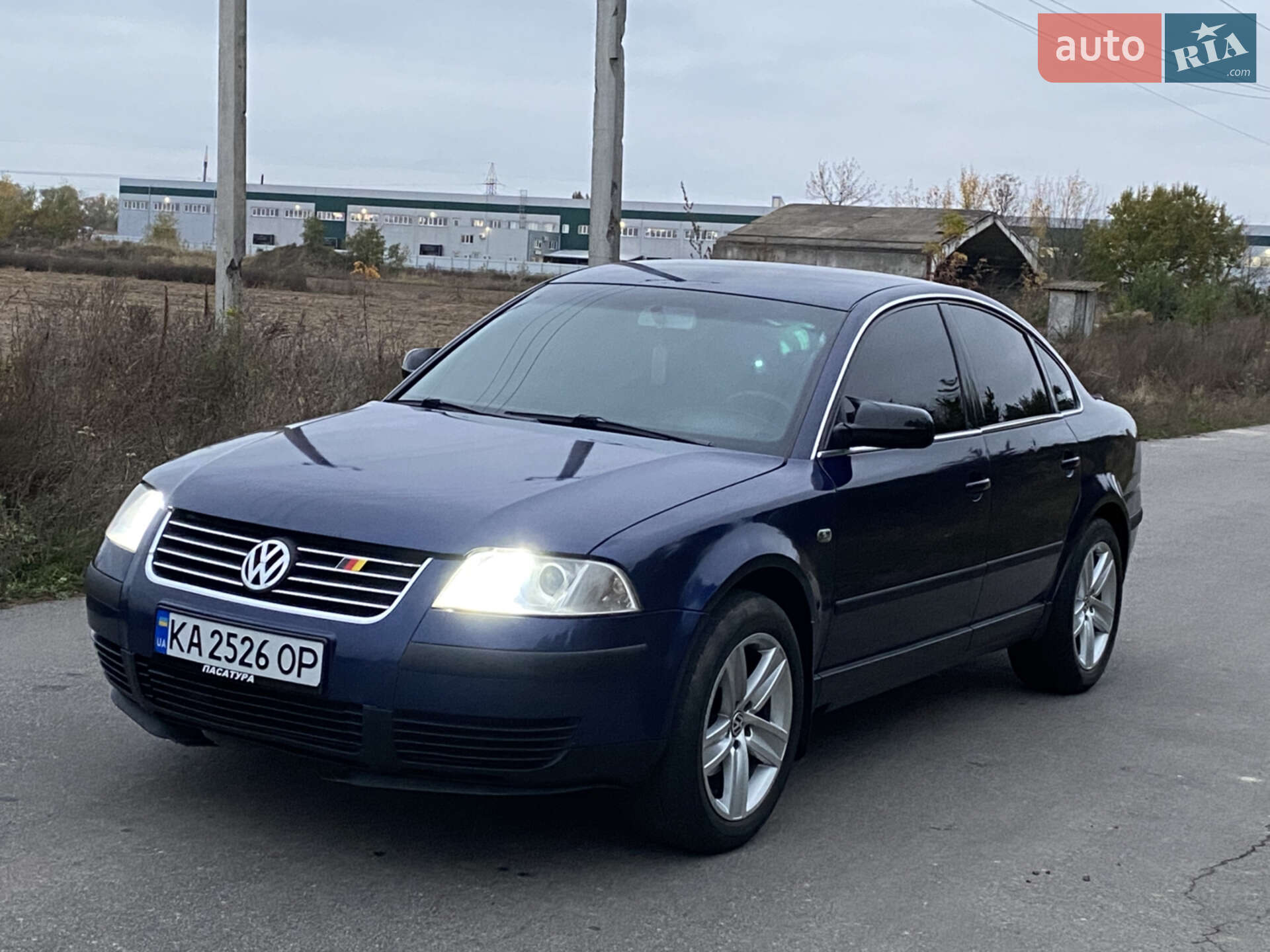 VOLKSWAGEN PASSAT 2003