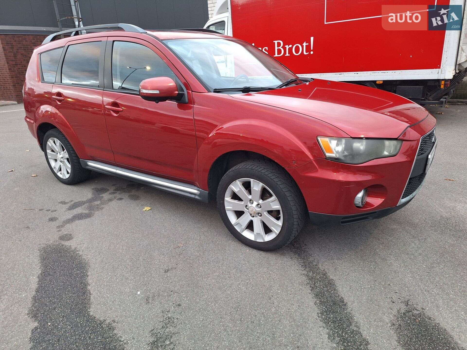 MITSUBISHI OUTLANDER 2010