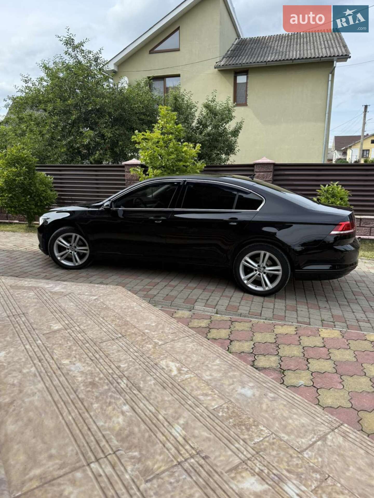 VOLKSWAGEN PASSAT 2015