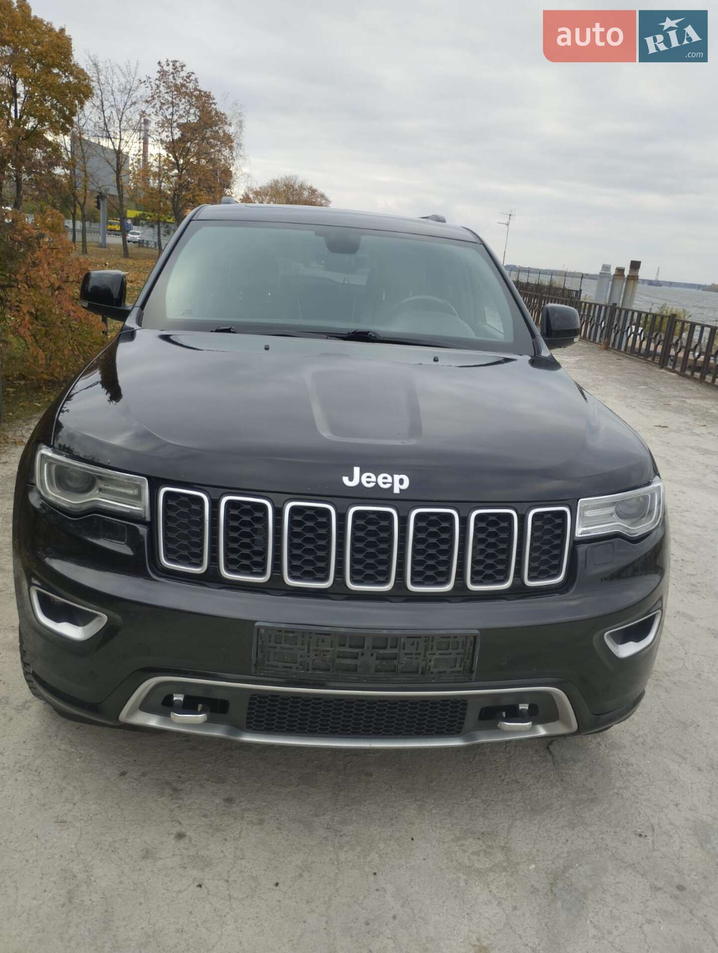JEEP GRAND CHEROKEE 2017