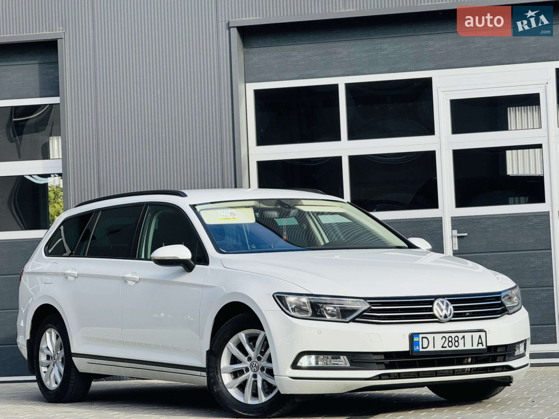 VOLKSWAGEN PASSAT 2015