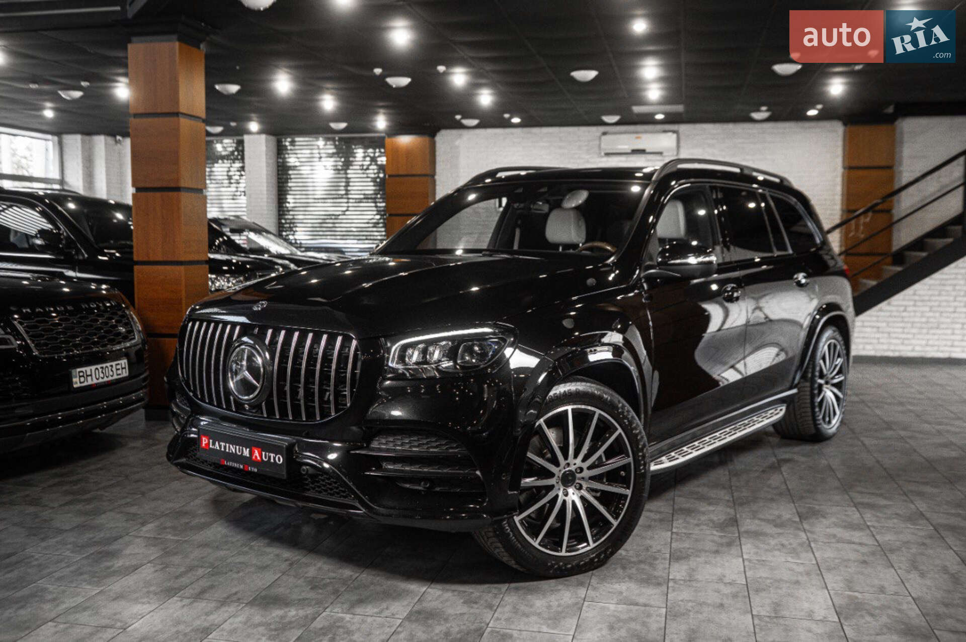 MERCEDES-BENZ GLS 400