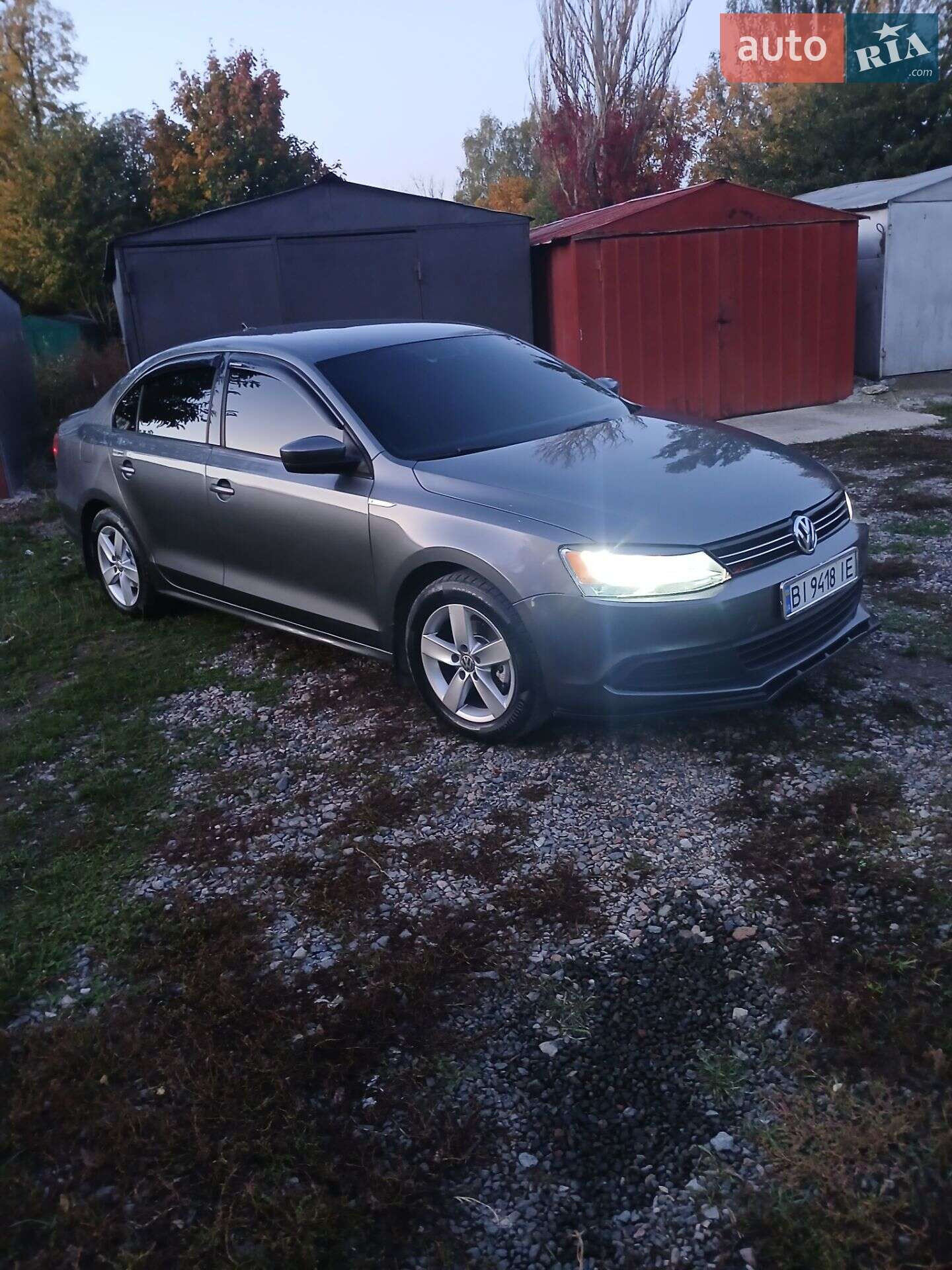 VOLKSWAGEN JETTA 2011