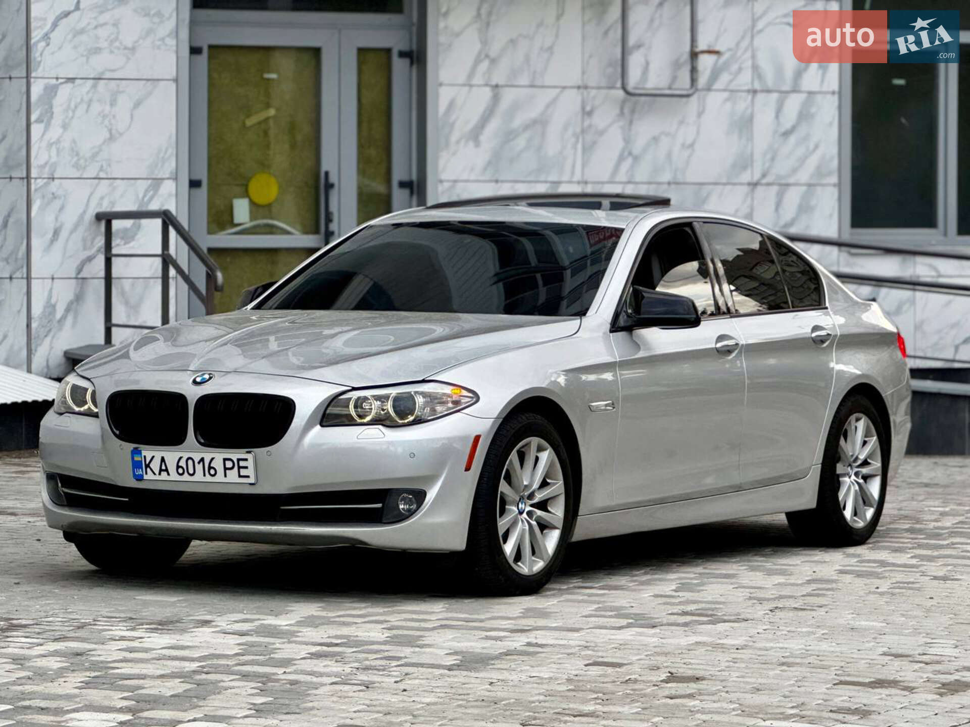 BMW 5 Series 2011