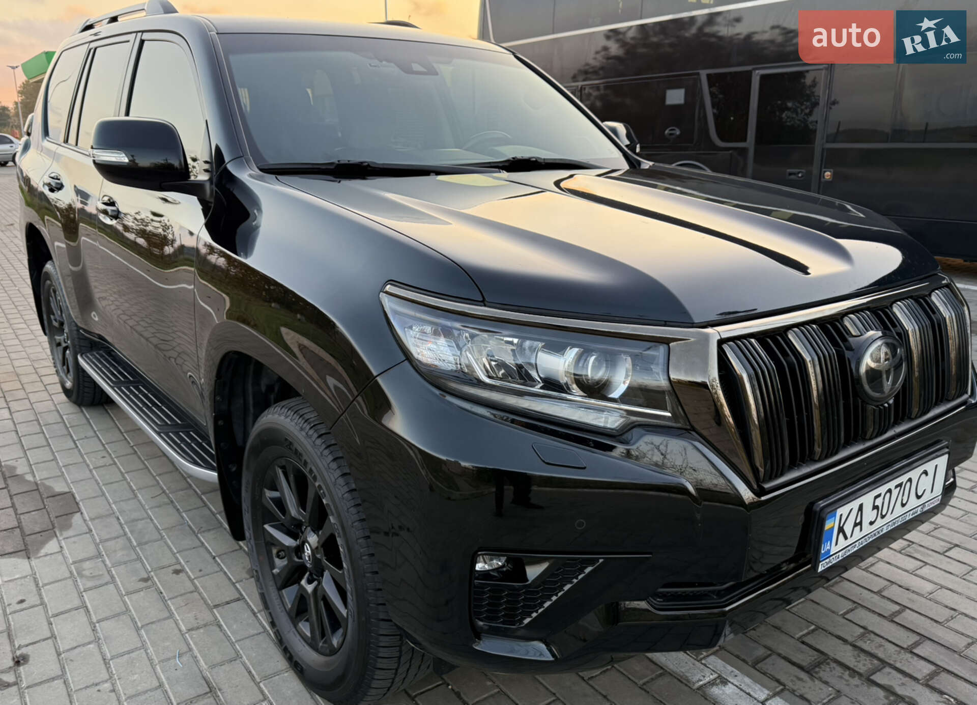TOYOTA LAND CRUISER PRADO 2021