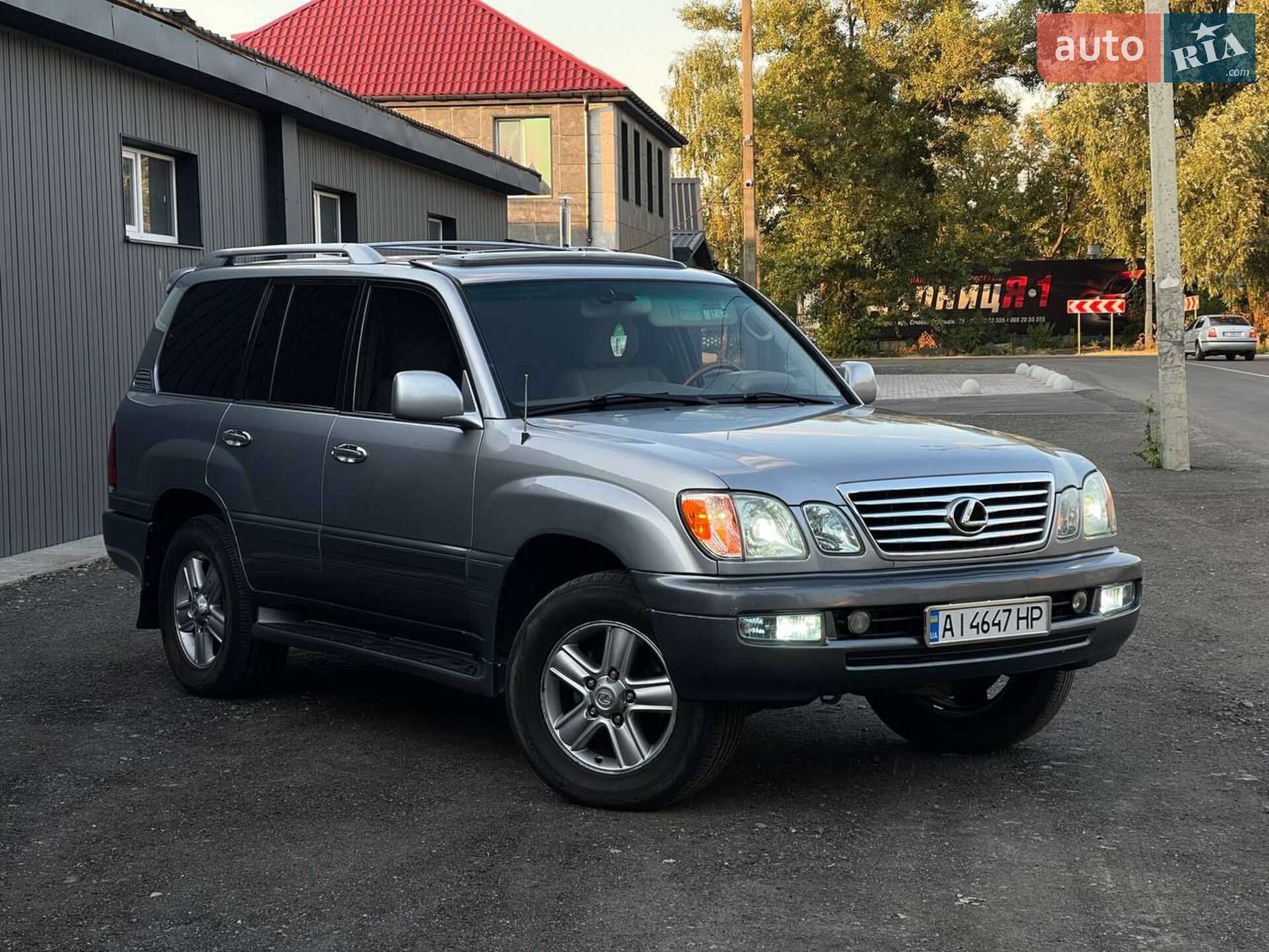 LEXUS LX 470 2004