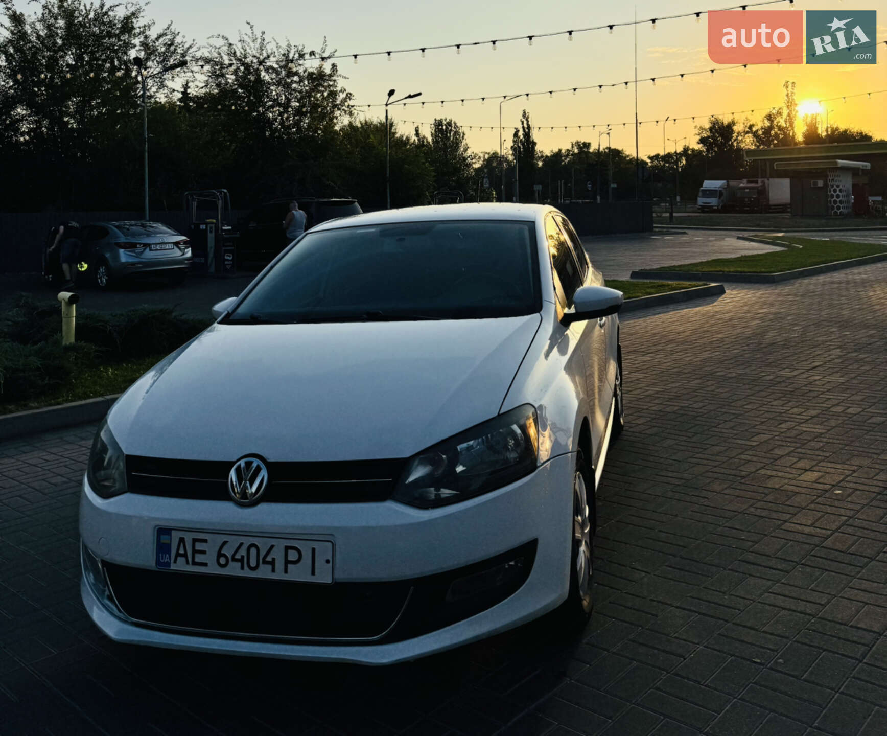 VOLKSWAGEN POLO 2013