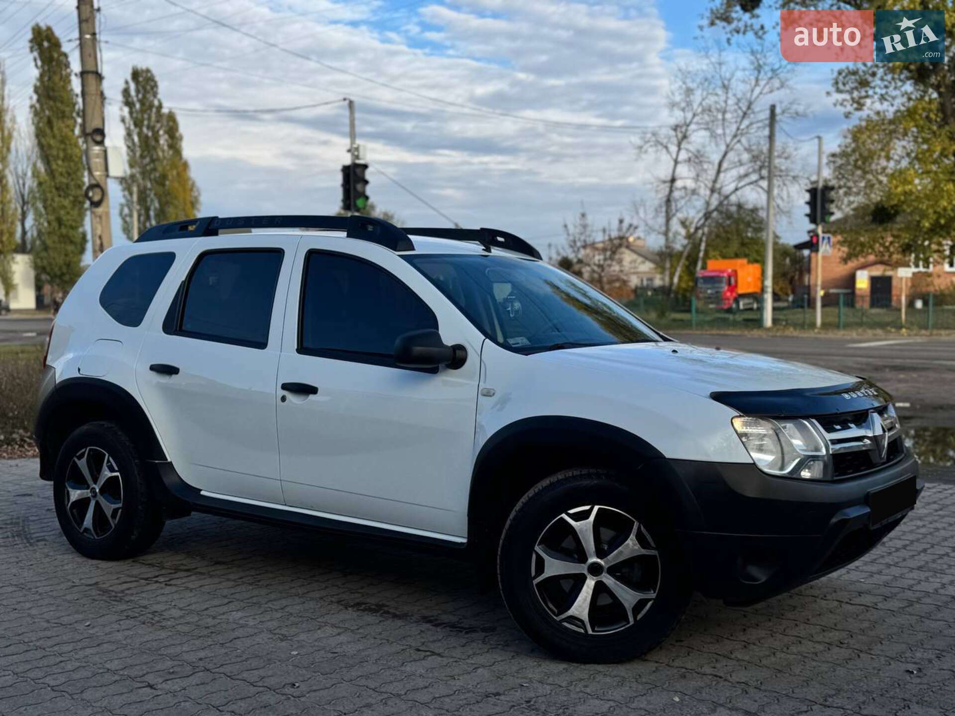 RENAULT DUSTER 2017