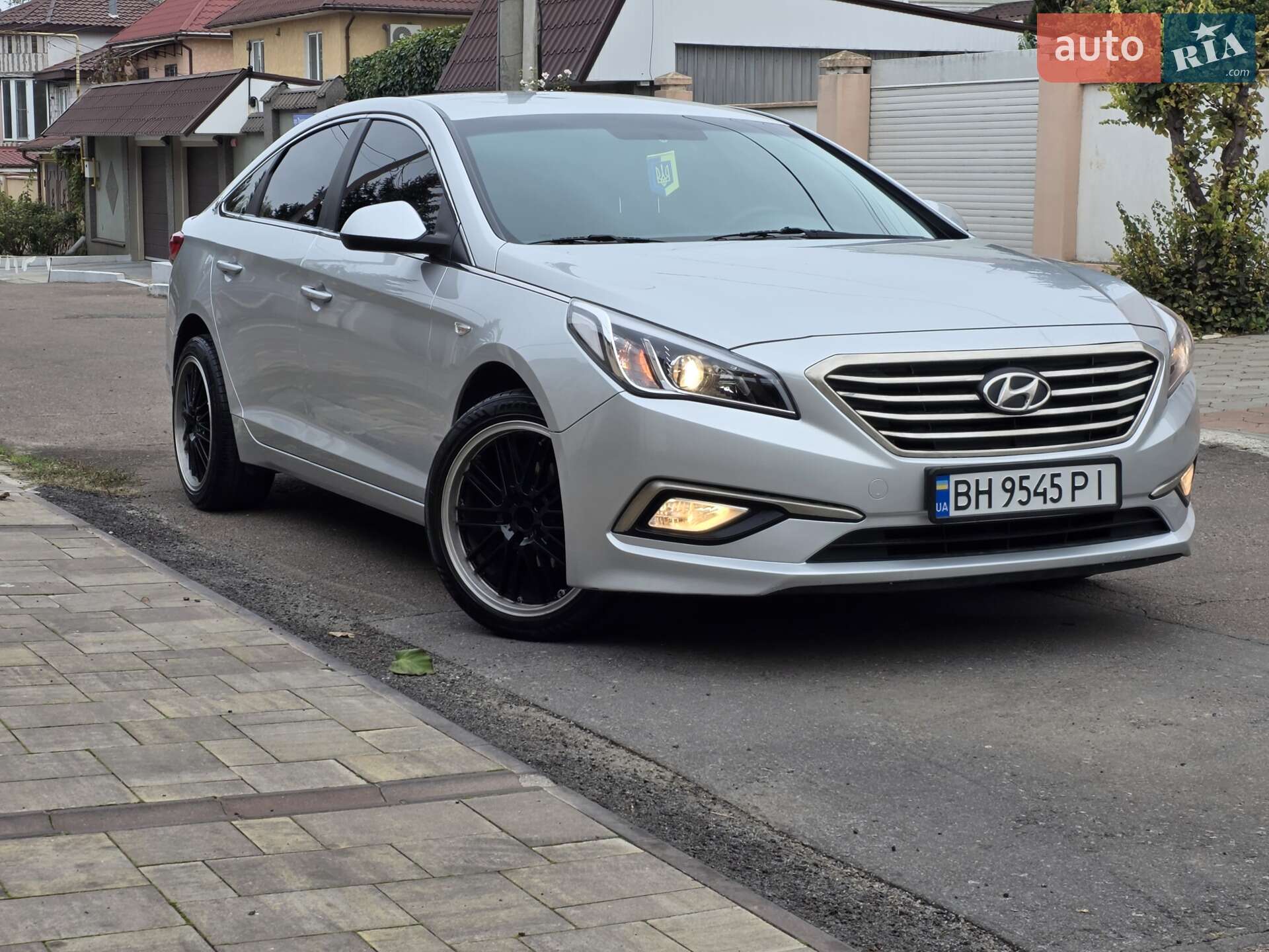 Головне фото звіту автомобіля HYUNDAI SONATA 2014