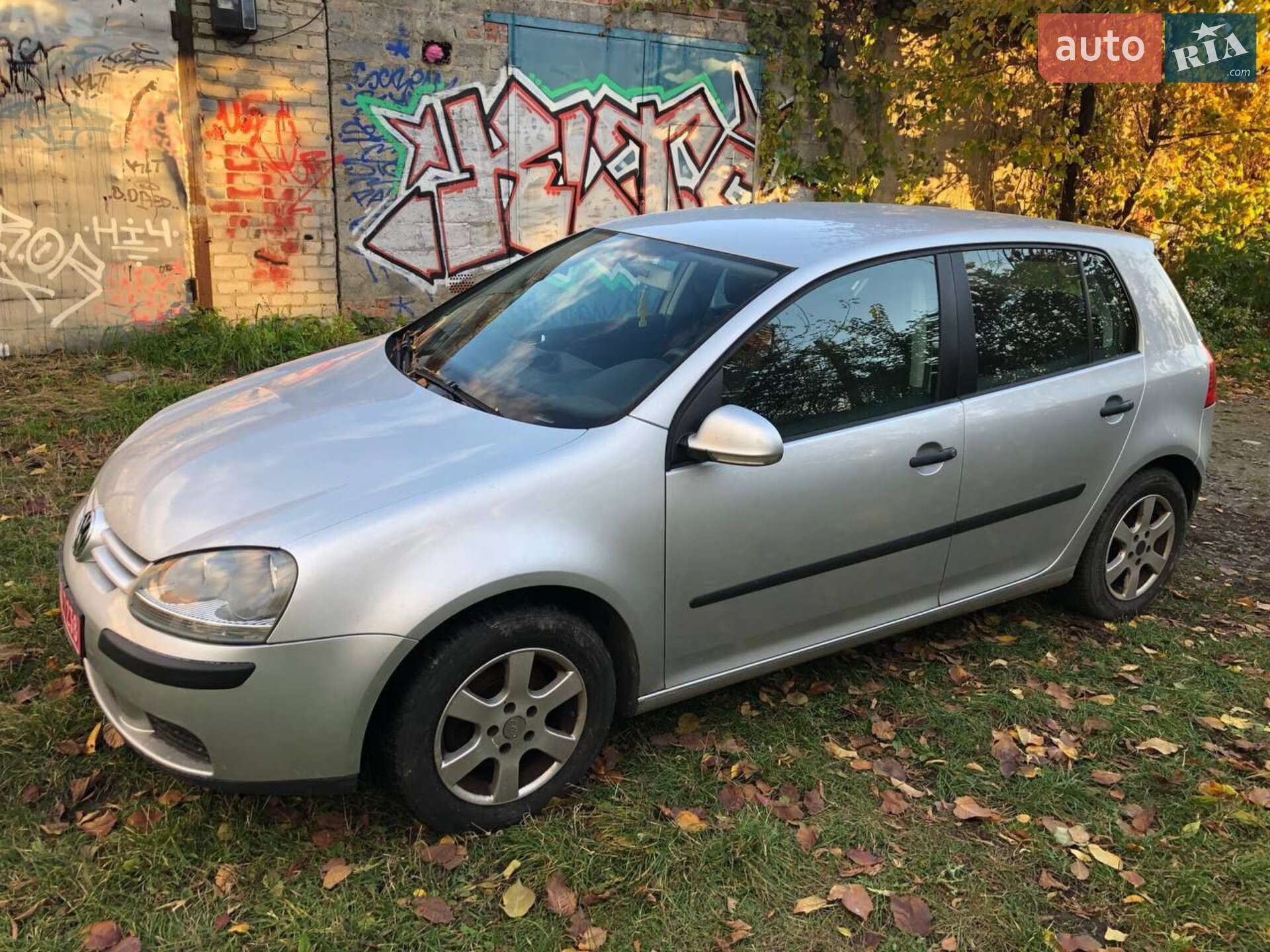 VOLKSWAGEN GOLF 2004
