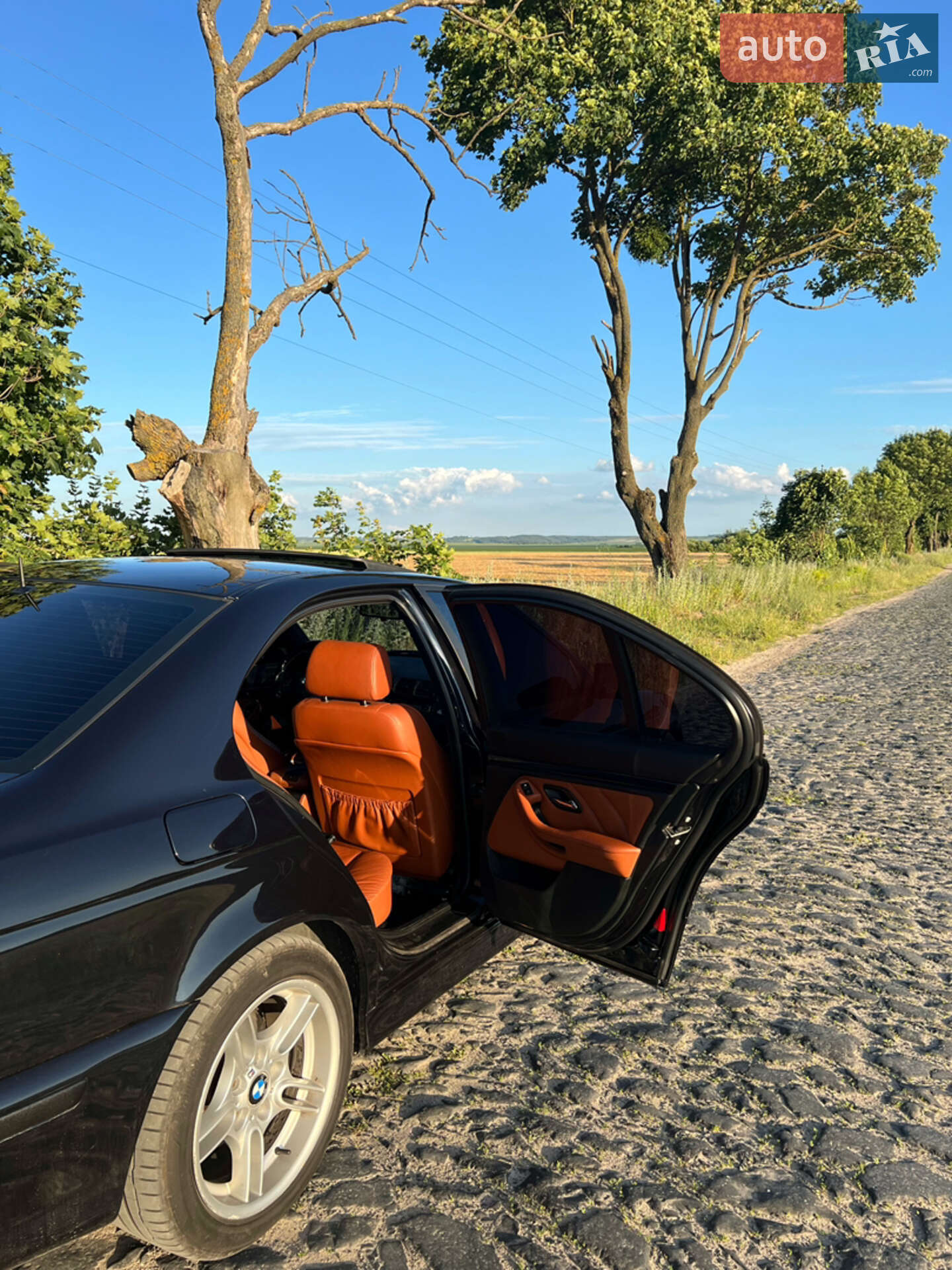 Головне фото звіту автомобіля BMW 530D 2003