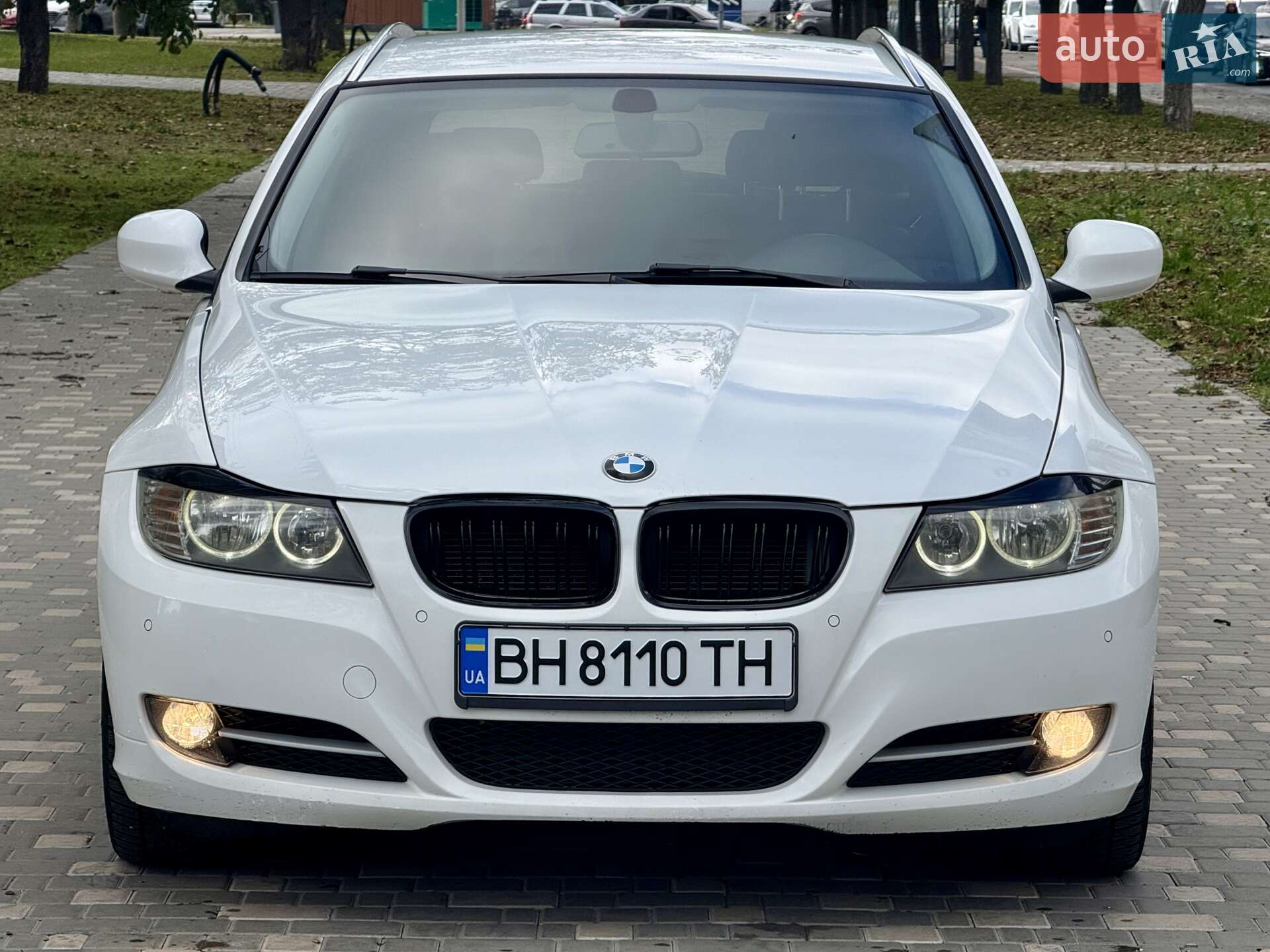 BMW 320 2010