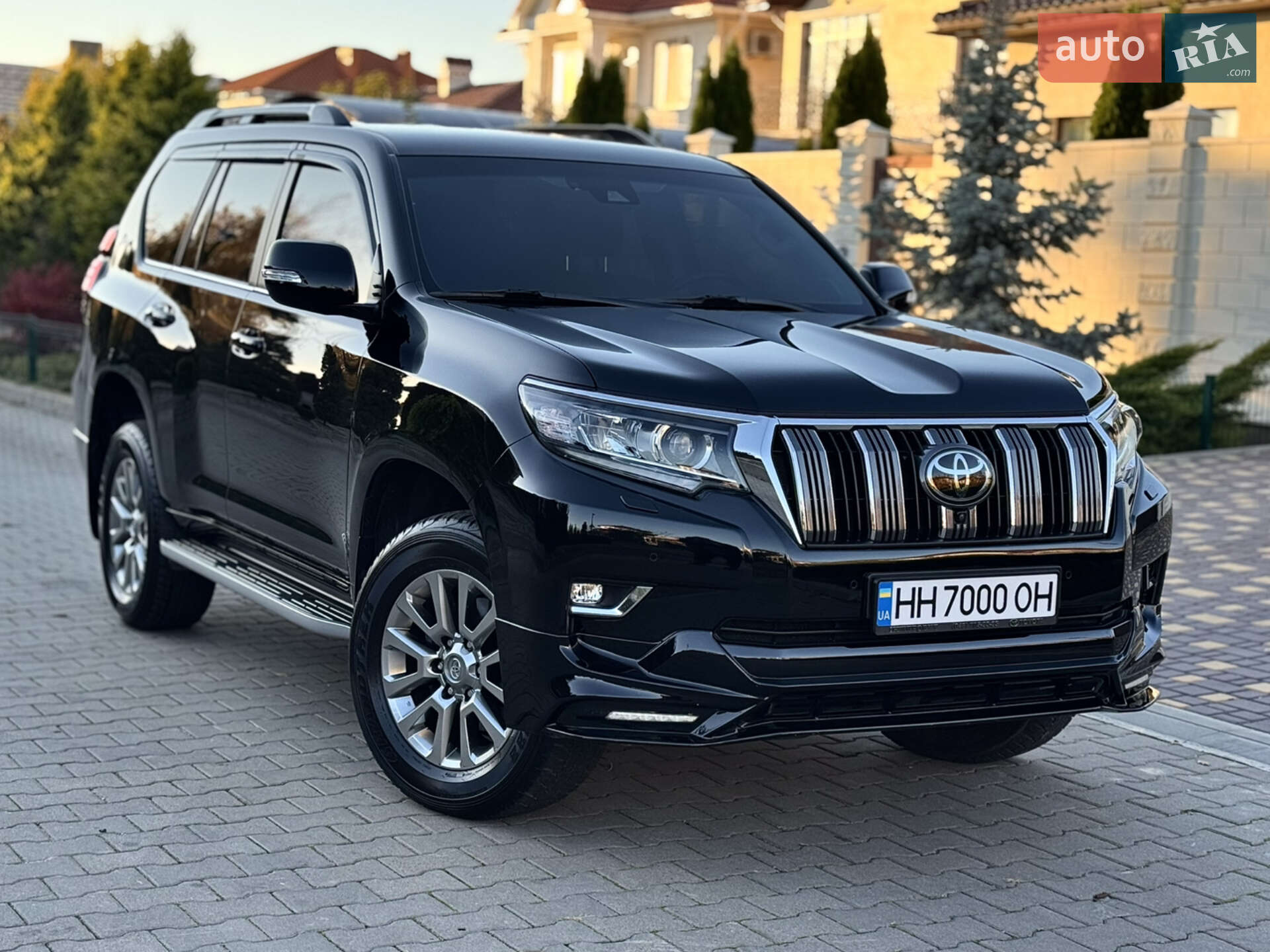 TOYOTA LAND CRUISER 150 2020