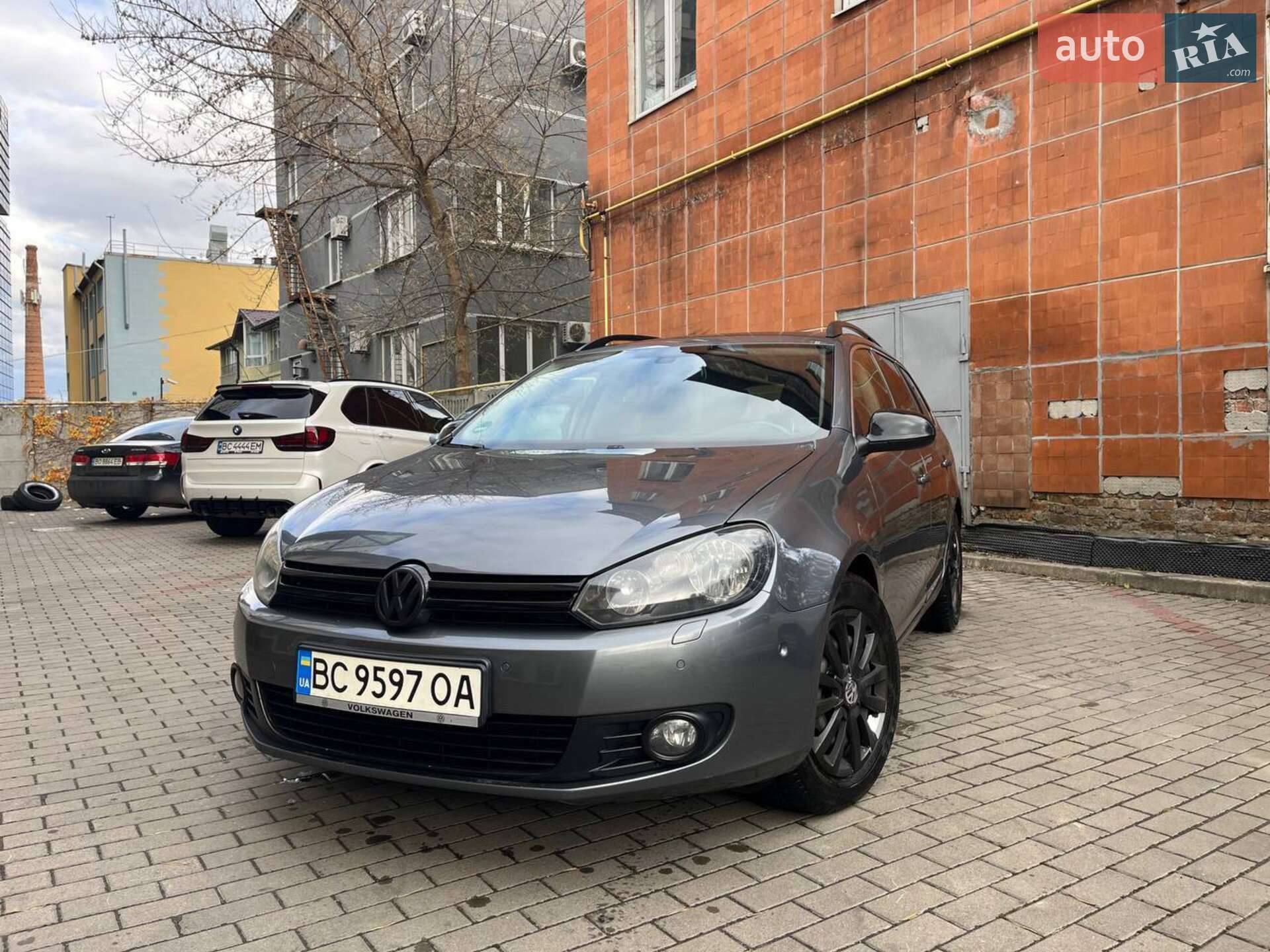 VOLKSWAGEN GOLF 2012