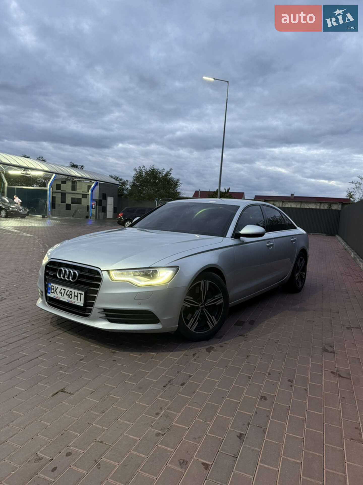 AUDI A6 QUATTRO 2011