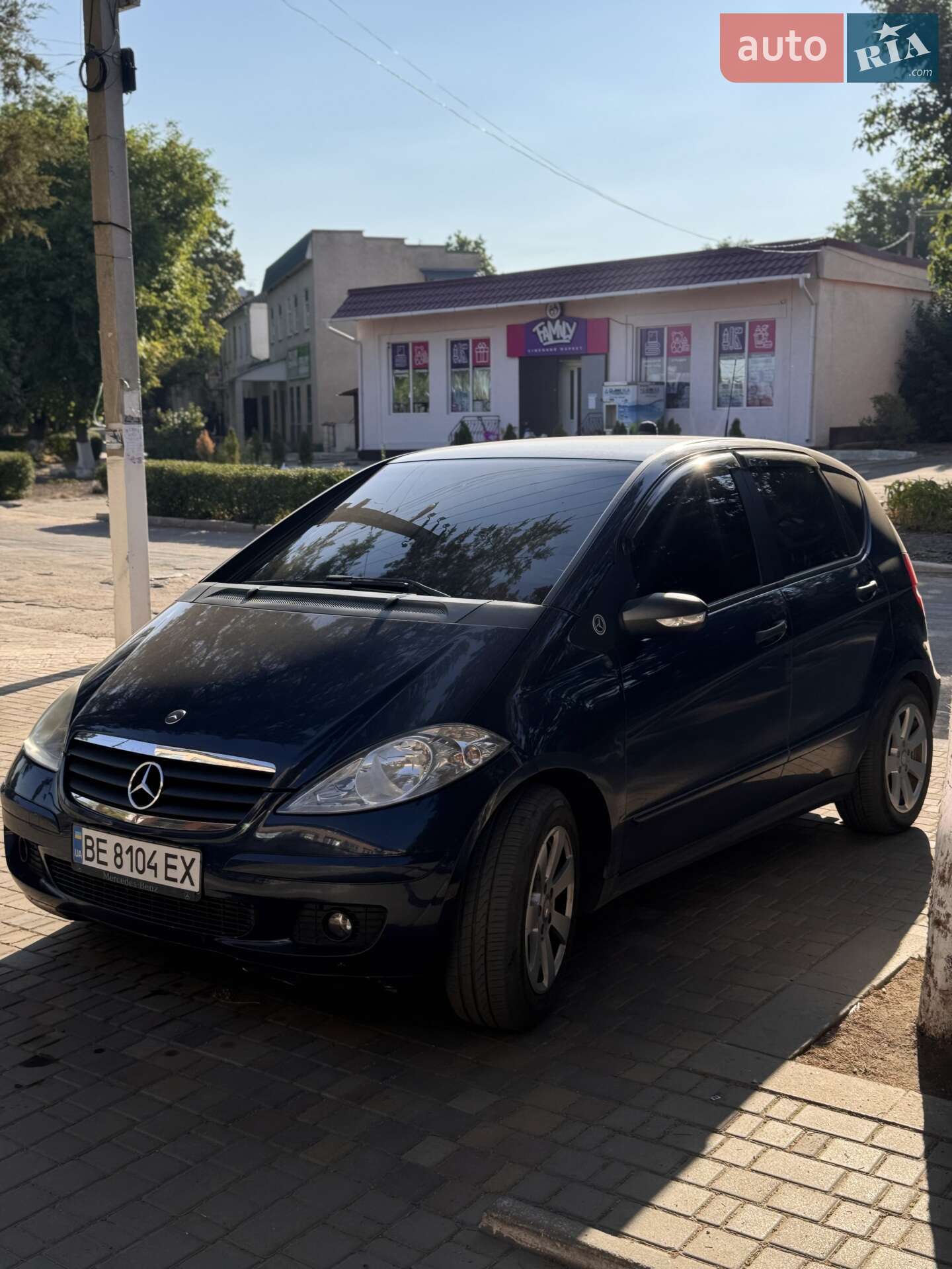 MERCEDES-BENZ A 180 2005