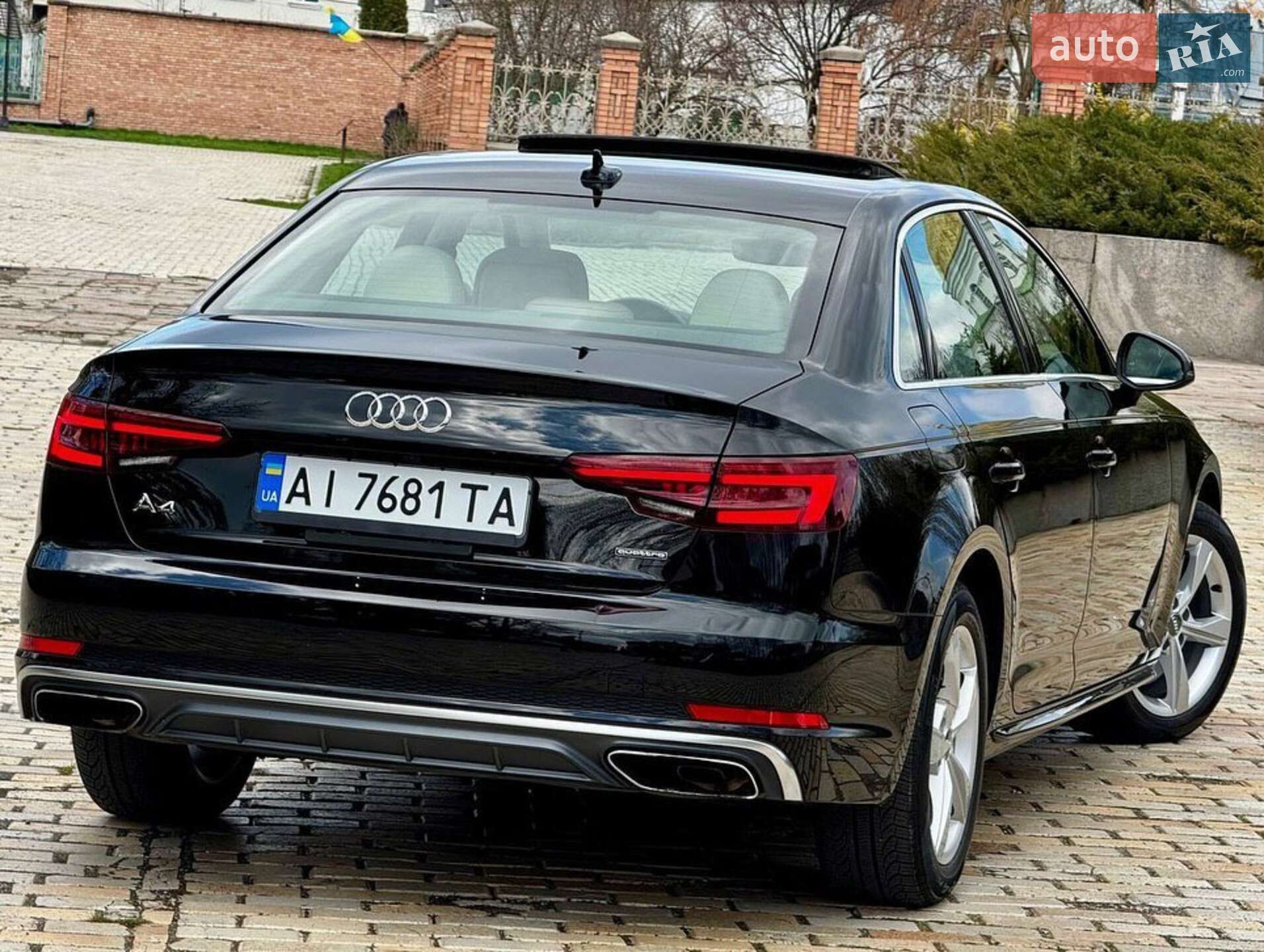 Головне фото звіту автомобіля AUDI A4 2019