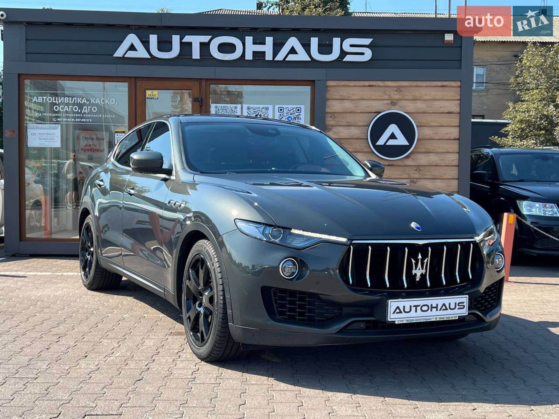 Головне фото звіту автомобіля MASERATI LEVANTE 2019