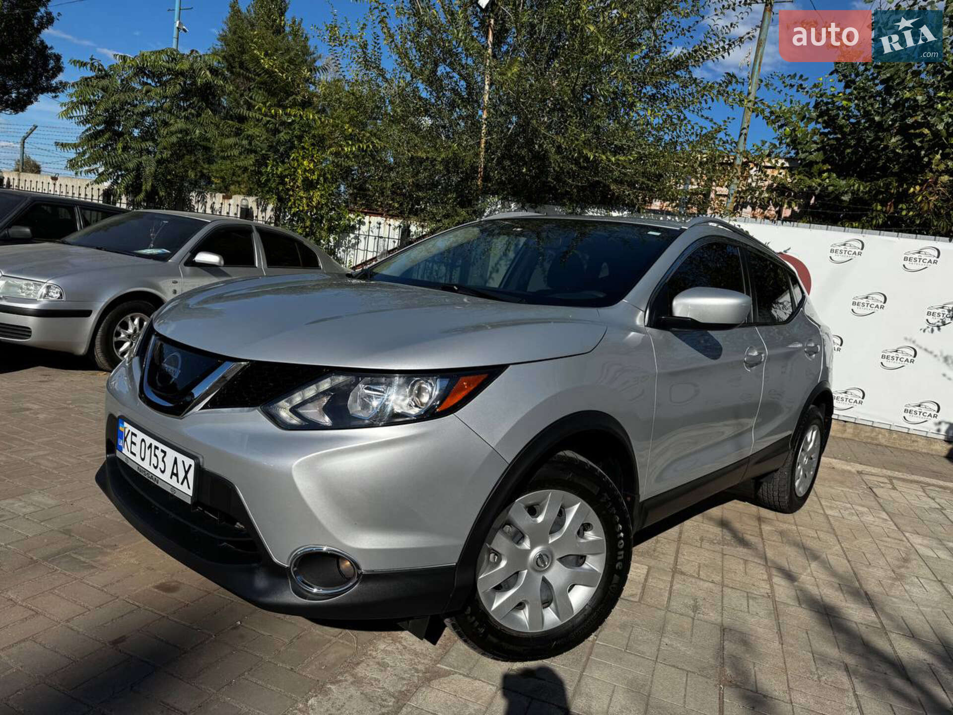Головне фото звіту автомобіля NISSAN ROGUE SPORT 2019