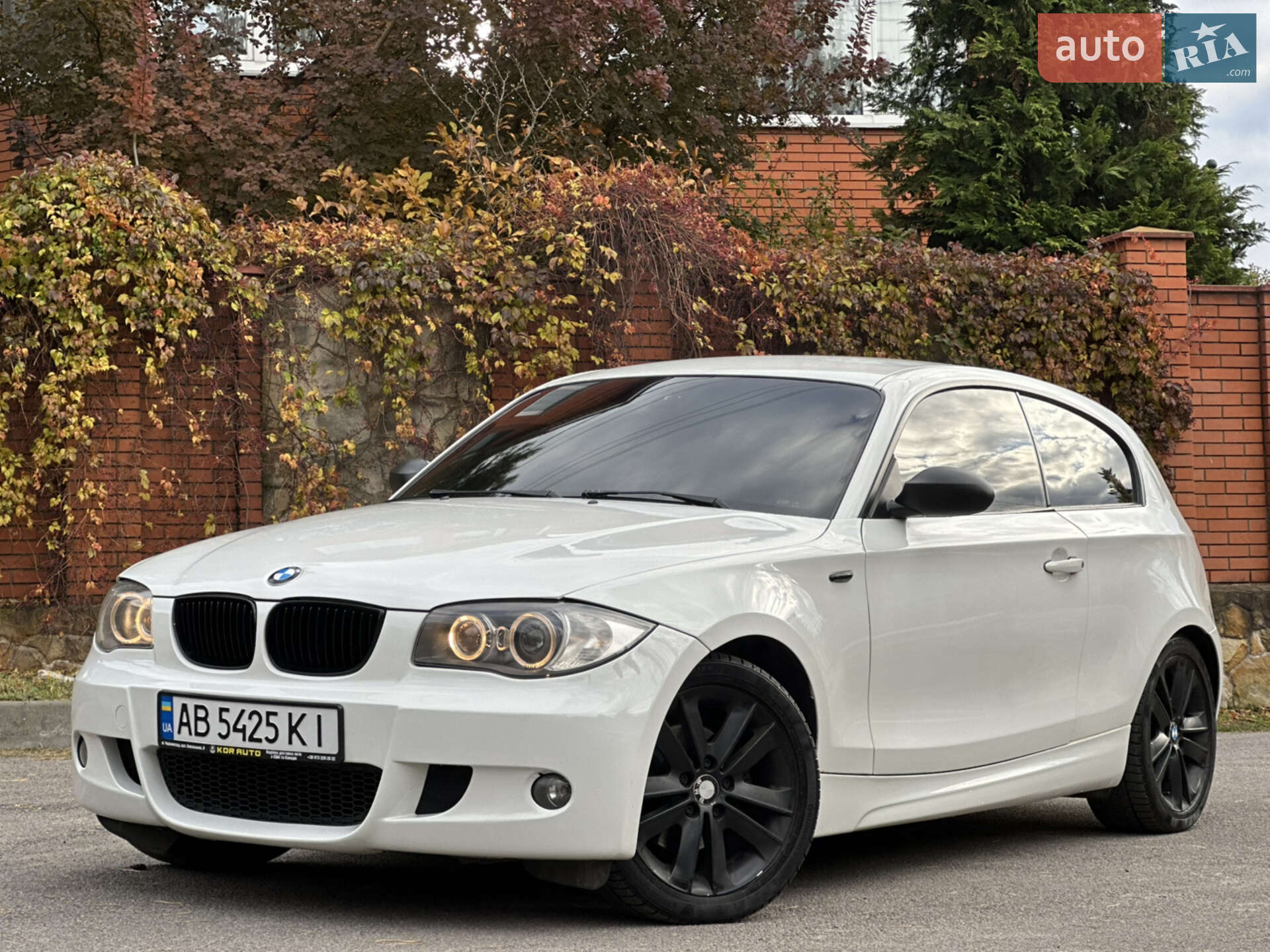 BMW 120I 2008
