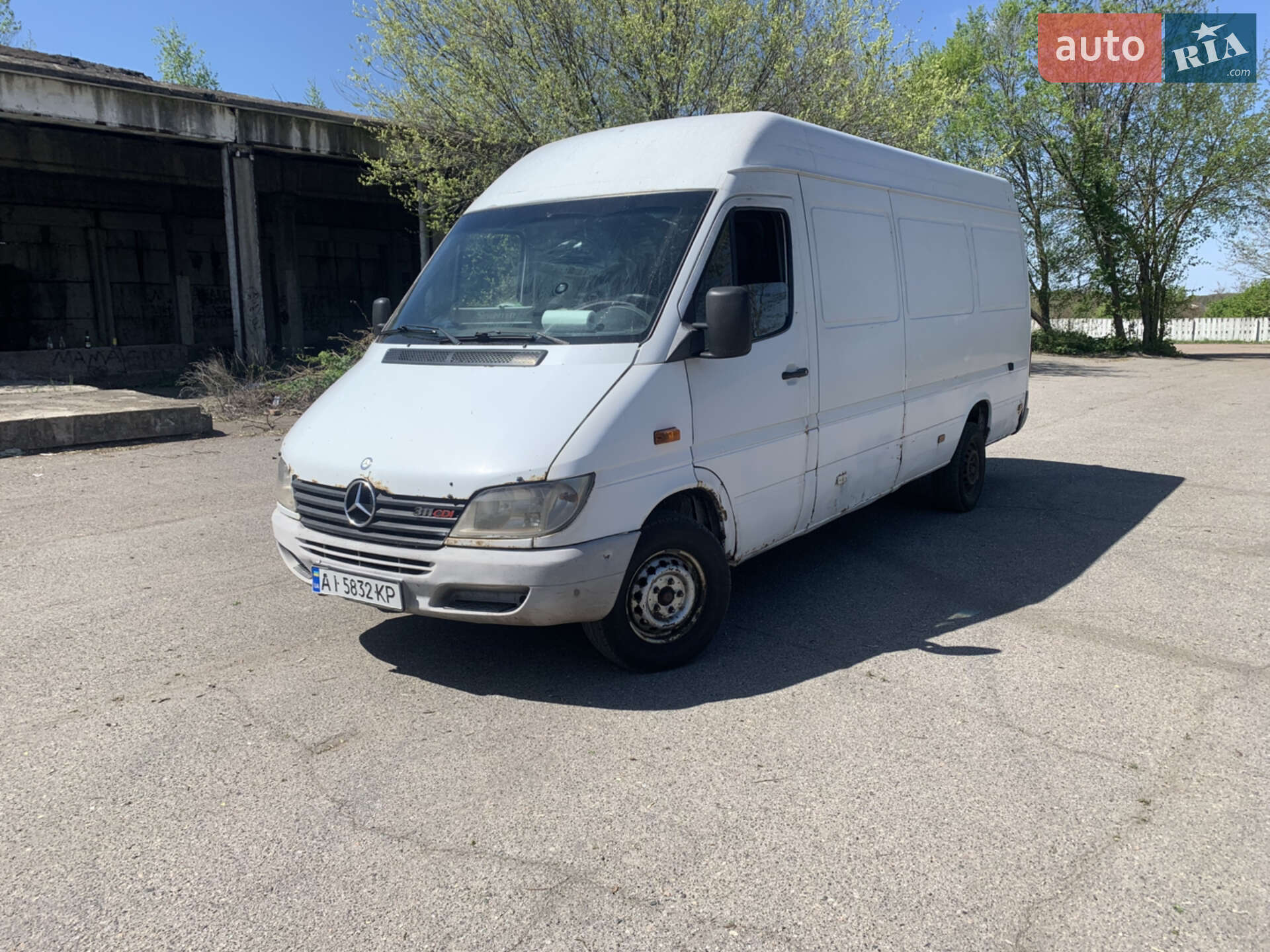 MERCEDES-BENZ 313 CDI 2001
