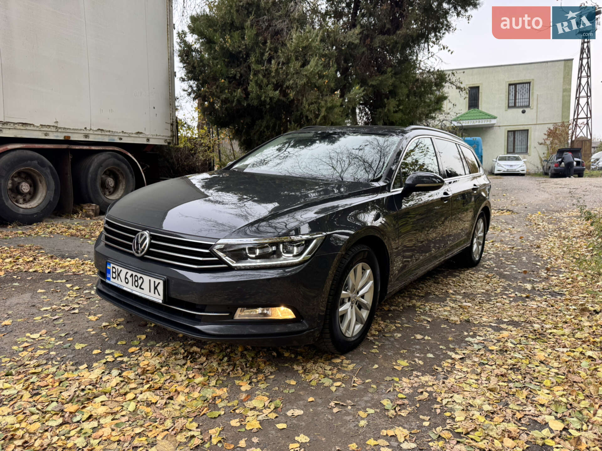 VOLKSWAGEN PASSAT 2015