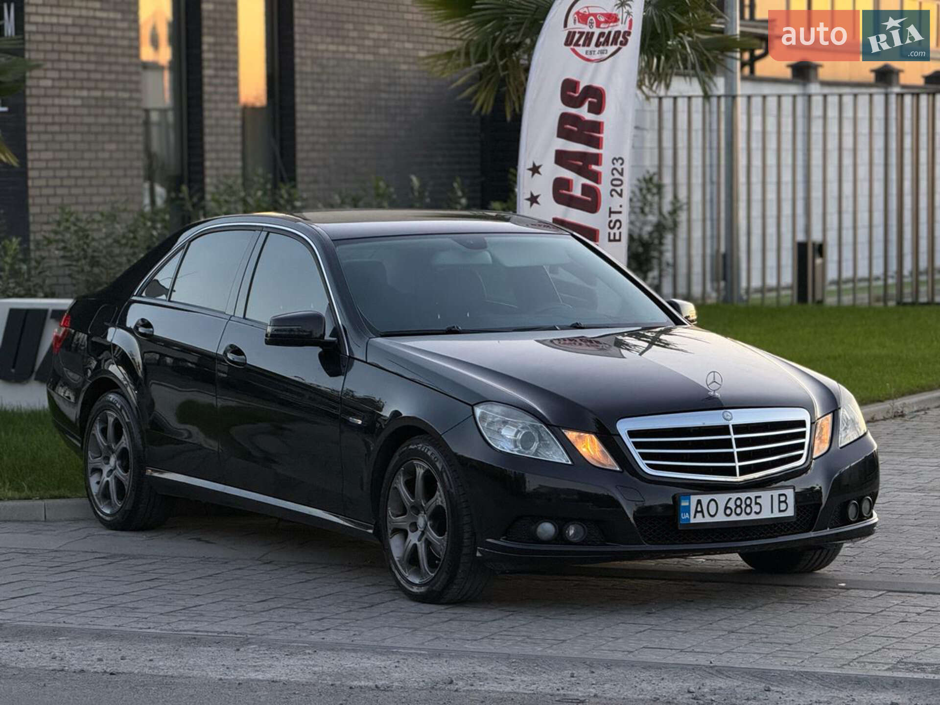 MERCEDES-BENZ E 200 2010