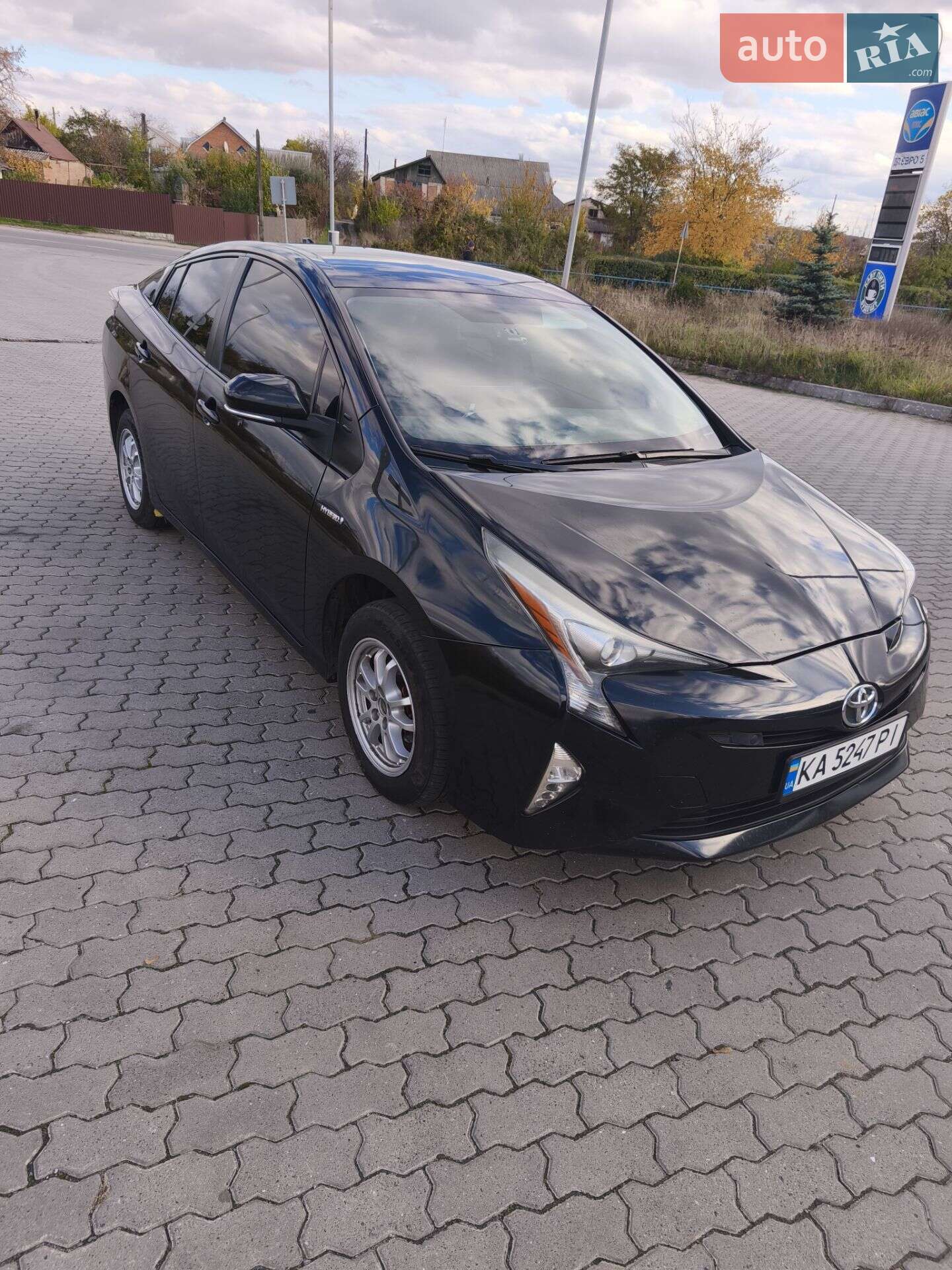 TOYOTA PRIUS 2016