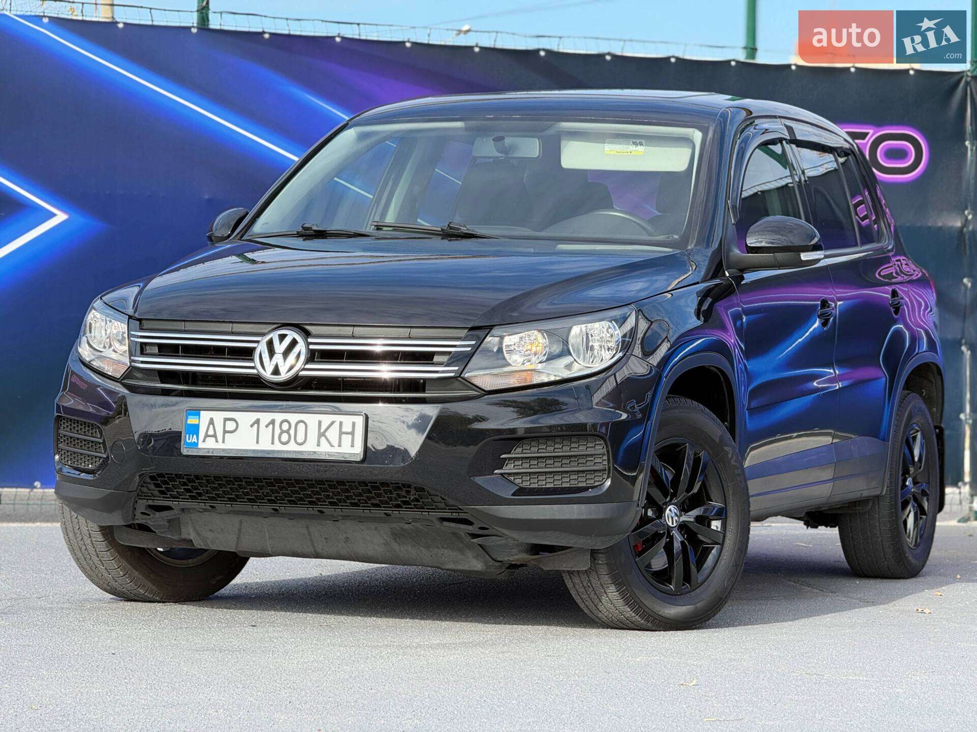 VOLKSWAGEN TIGUAN 2012