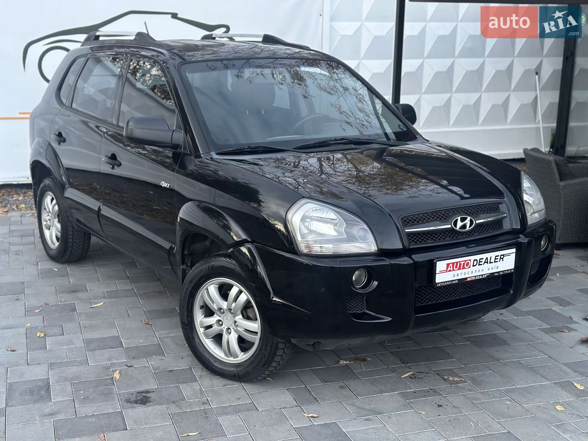 Головне фото звіту автомобіля HYUNDAI TUCSON 2008