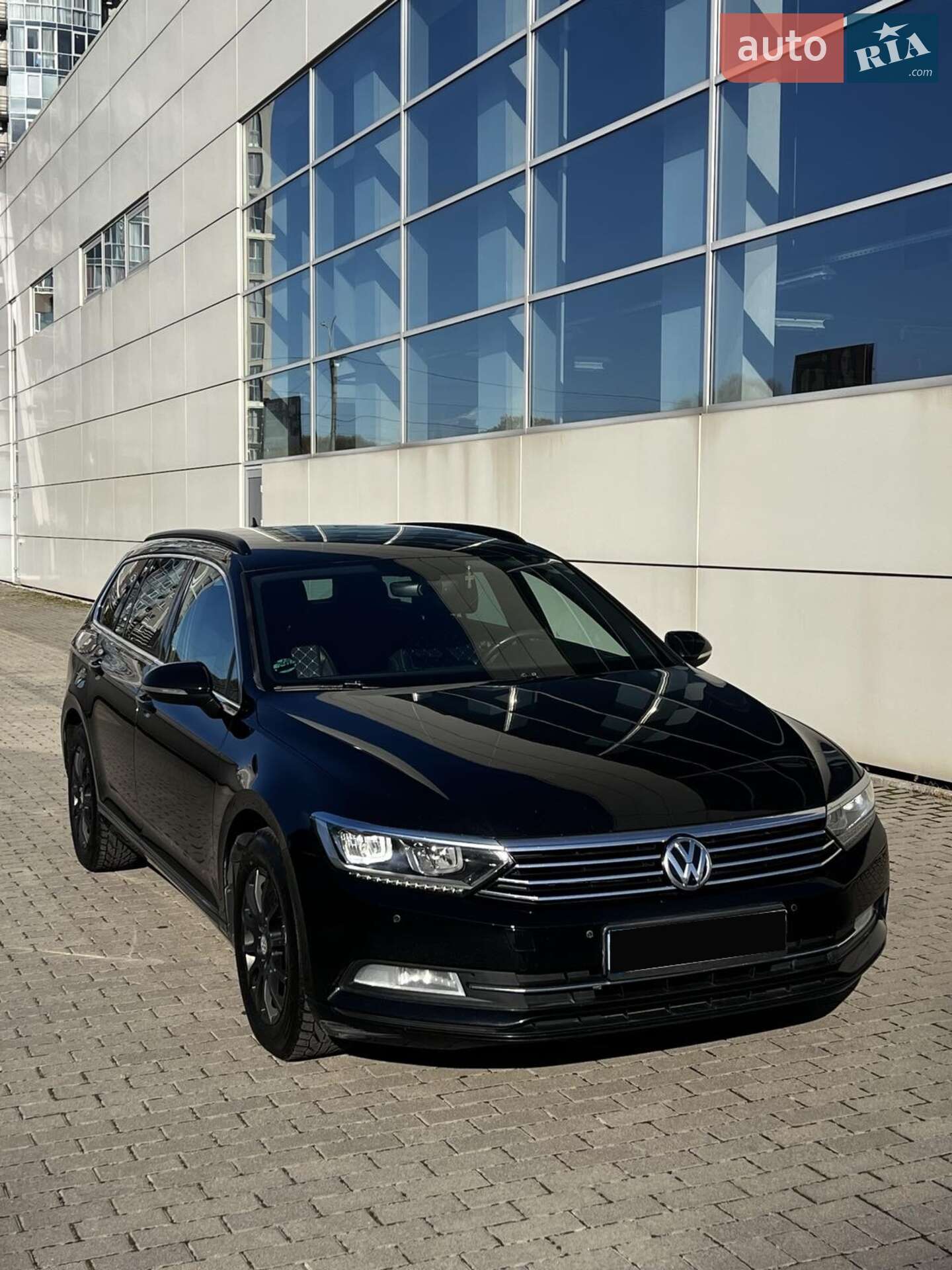 VOLKSWAGEN PASSAT 2015