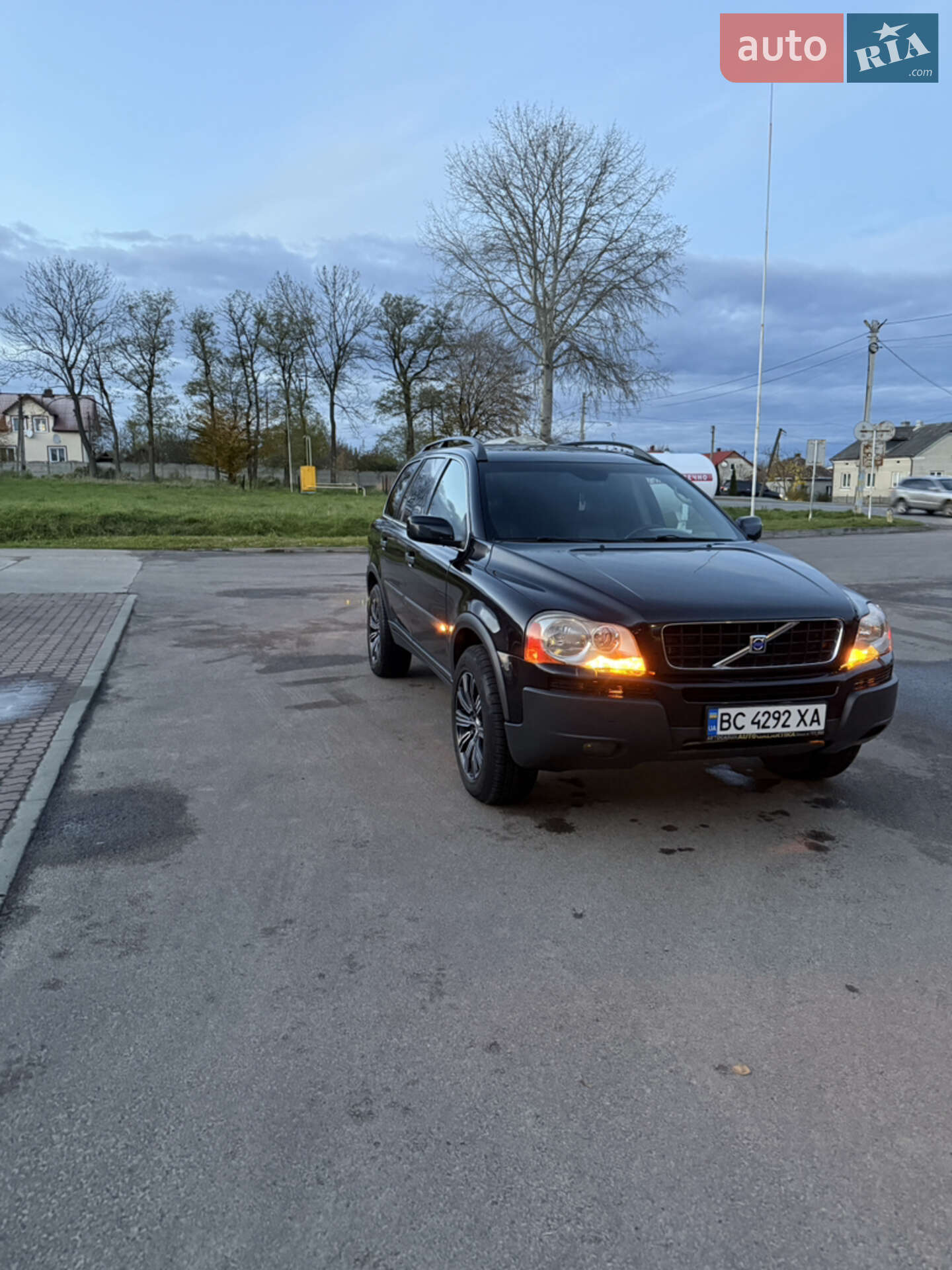 Головне фото звіту автомобіля VOLVO XC90 2004