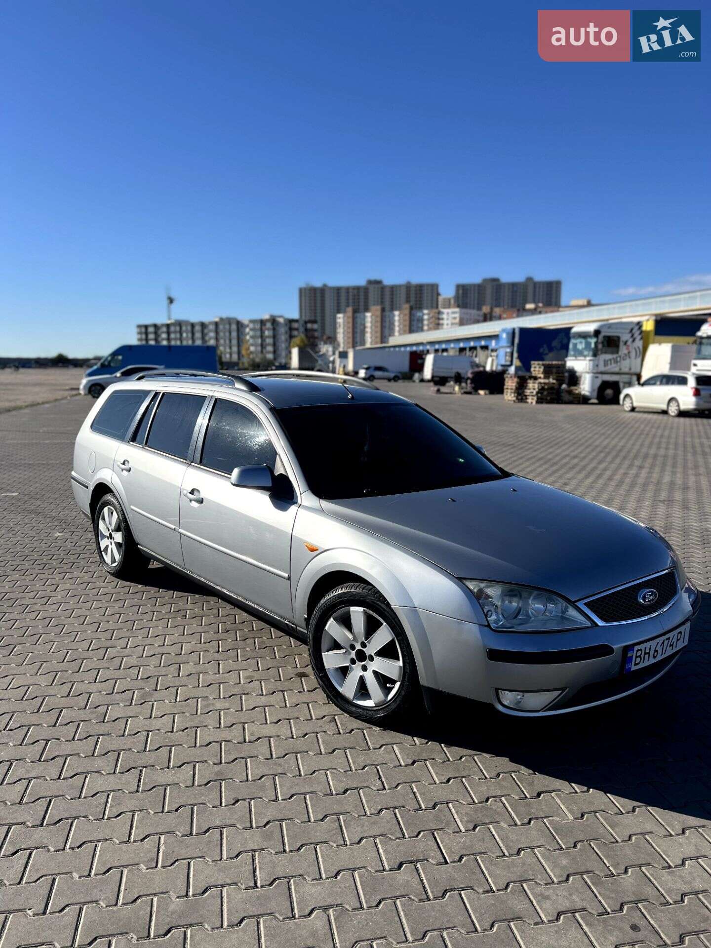 FORD MONDEO 2004
