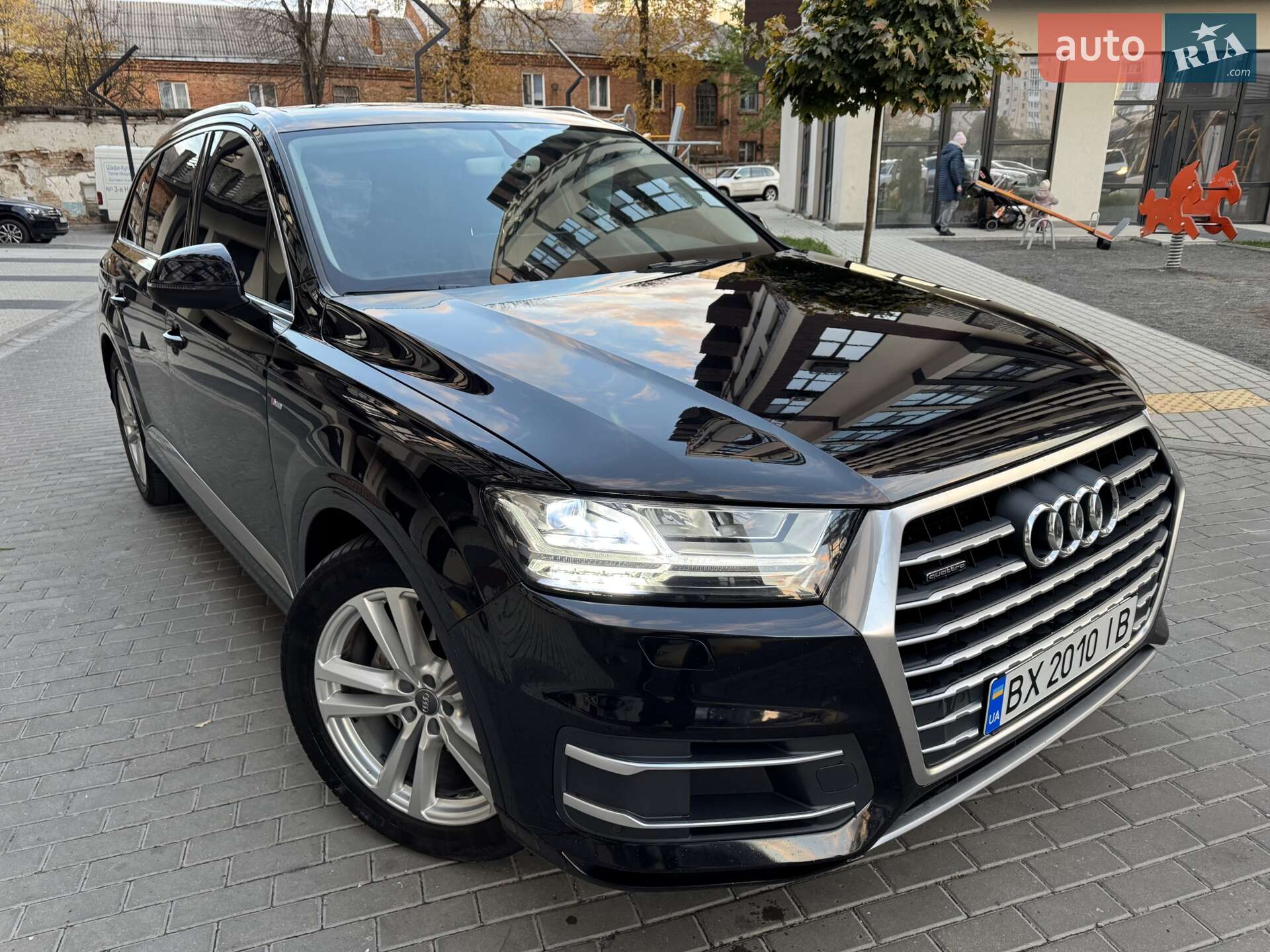 AUDI Q7