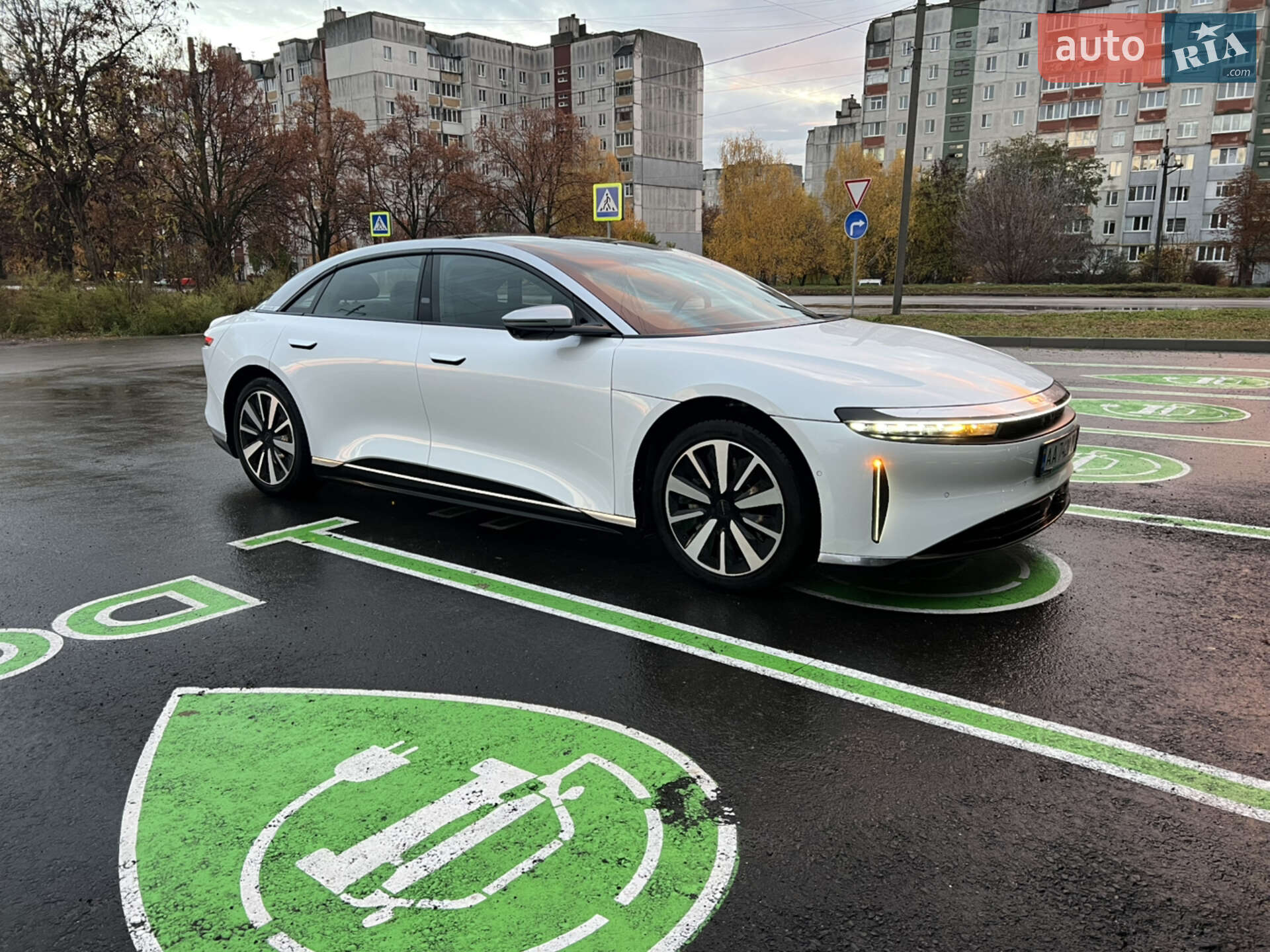 LUCID AIR 2022