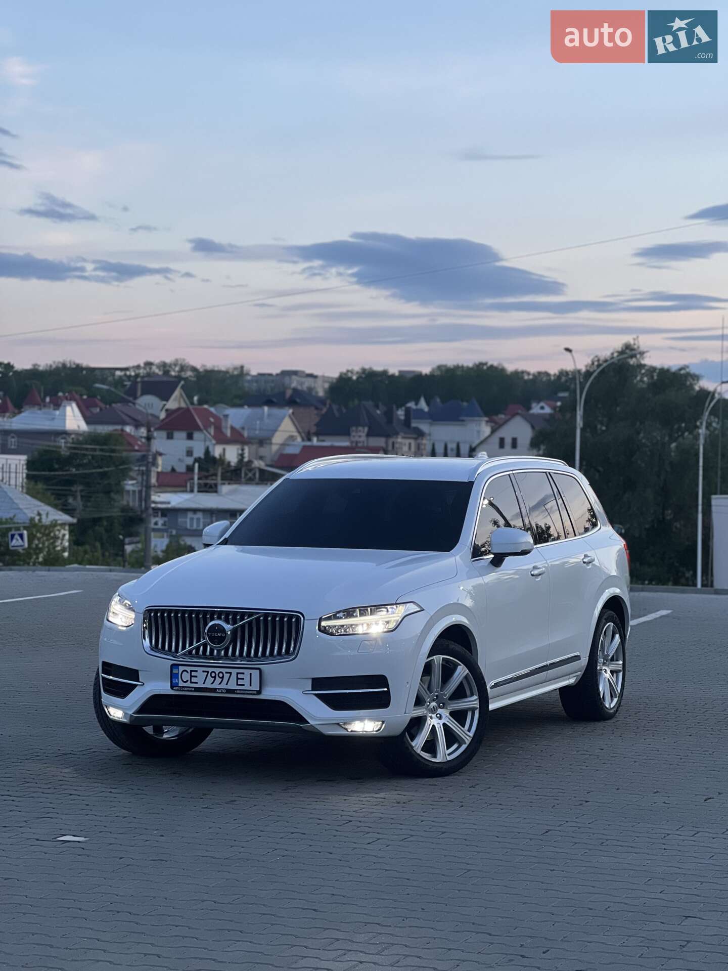 VOLVO XC90 2015