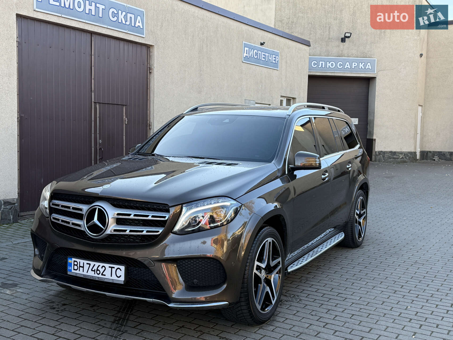 Головне фото звіту автомобіля MERCEDES-BENZ GLS 350 2016